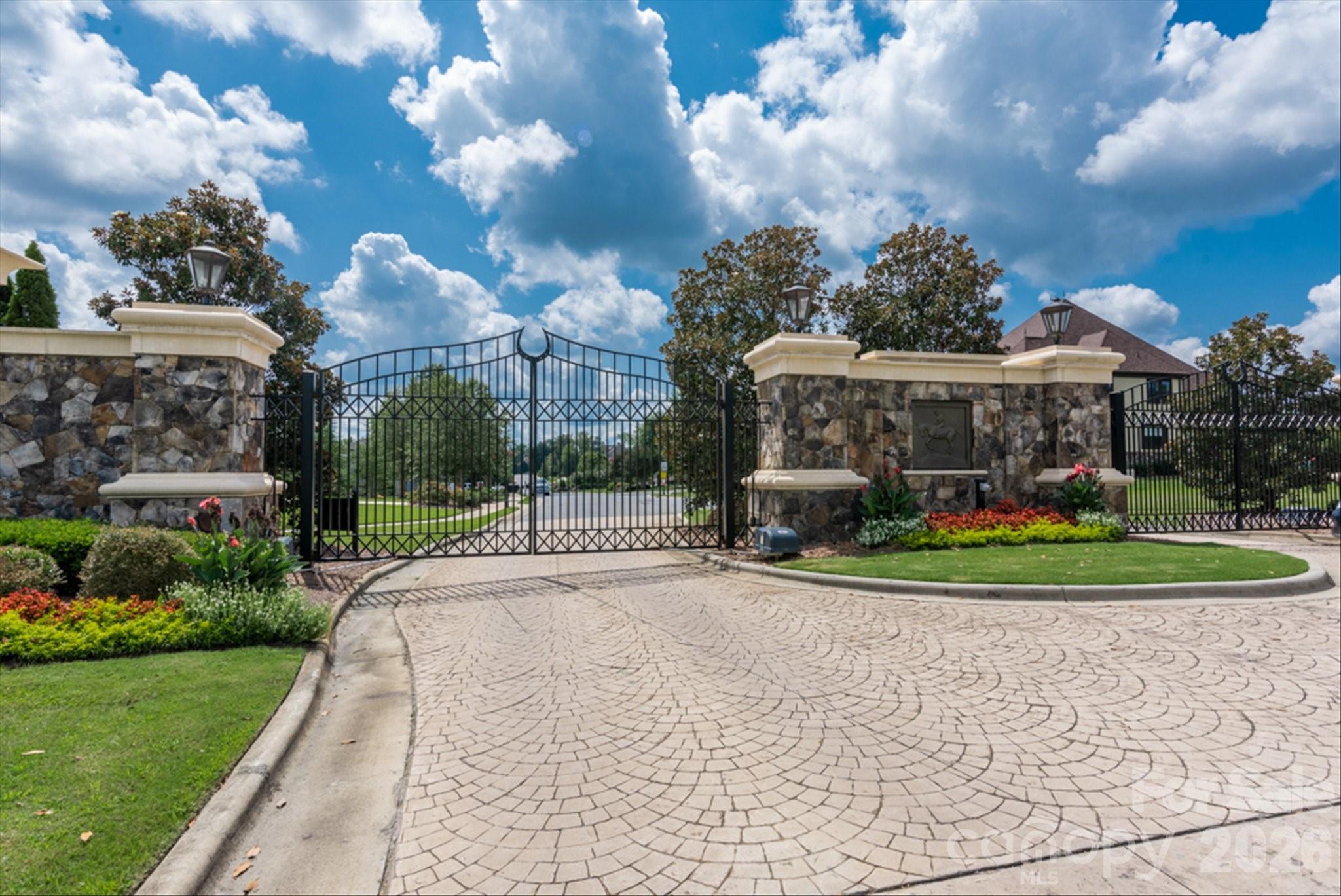 1309 Venetian Way Drive — Waxhaw