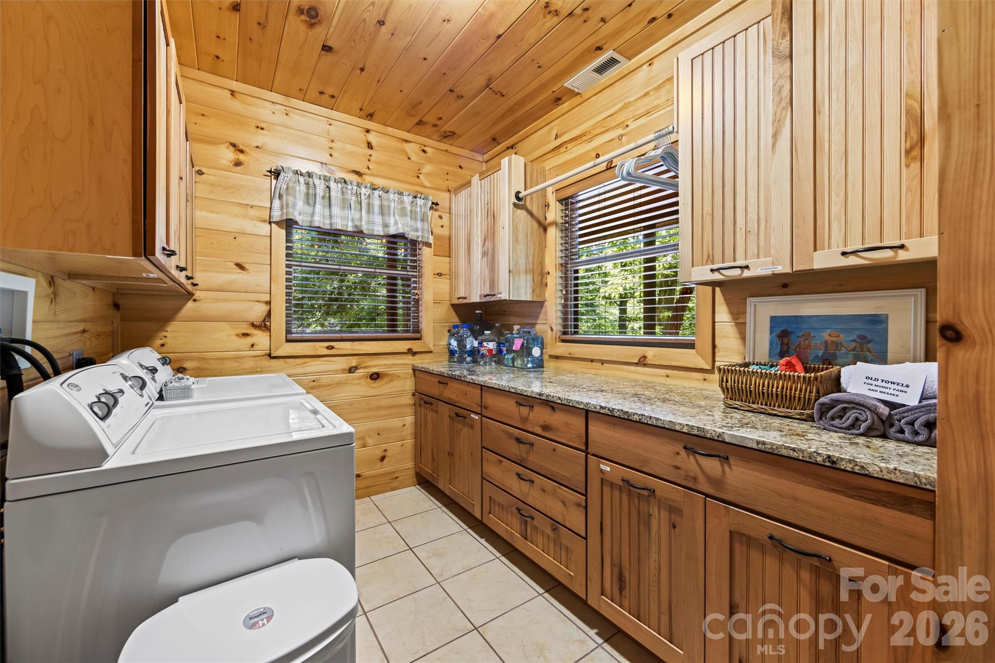 128 Hummingbird Lane — Almond