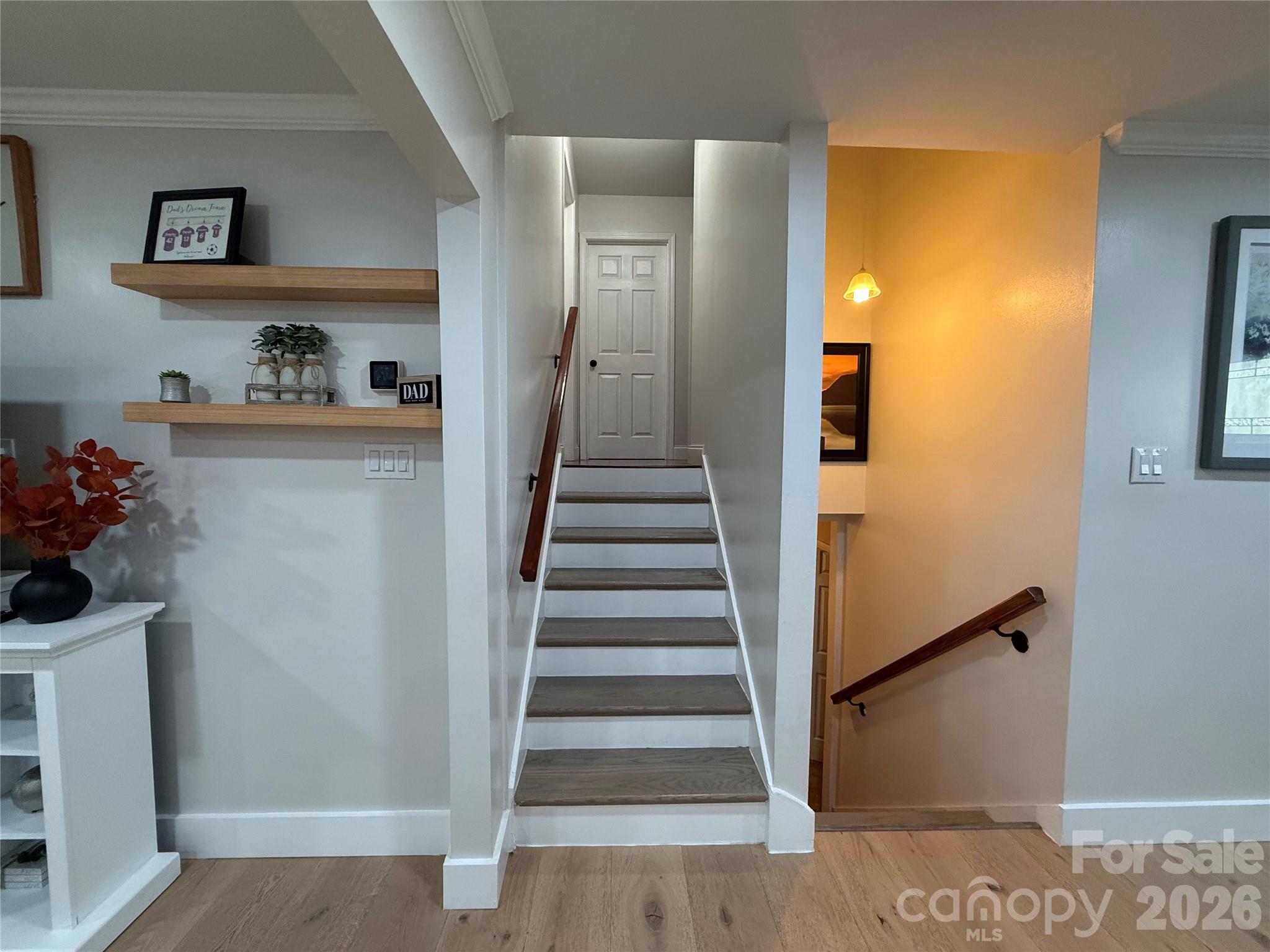1130 16th Avenue NW — Hickory