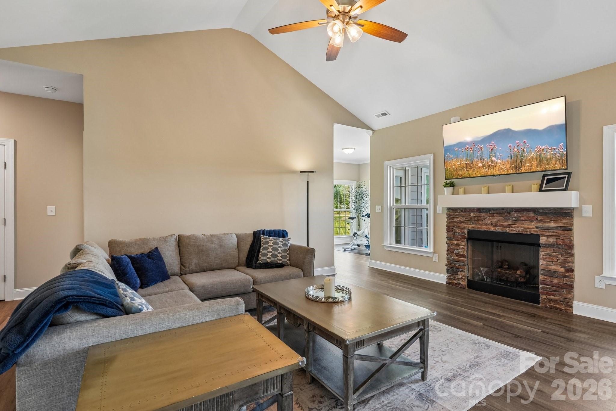 3023 Isle Lane — Monroe