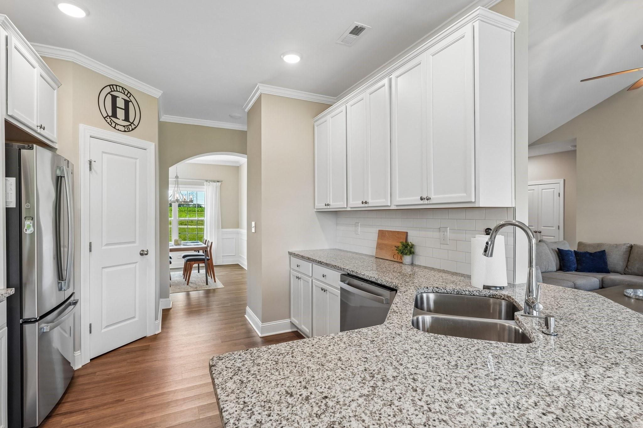 3023 Isle Lane — Monroe