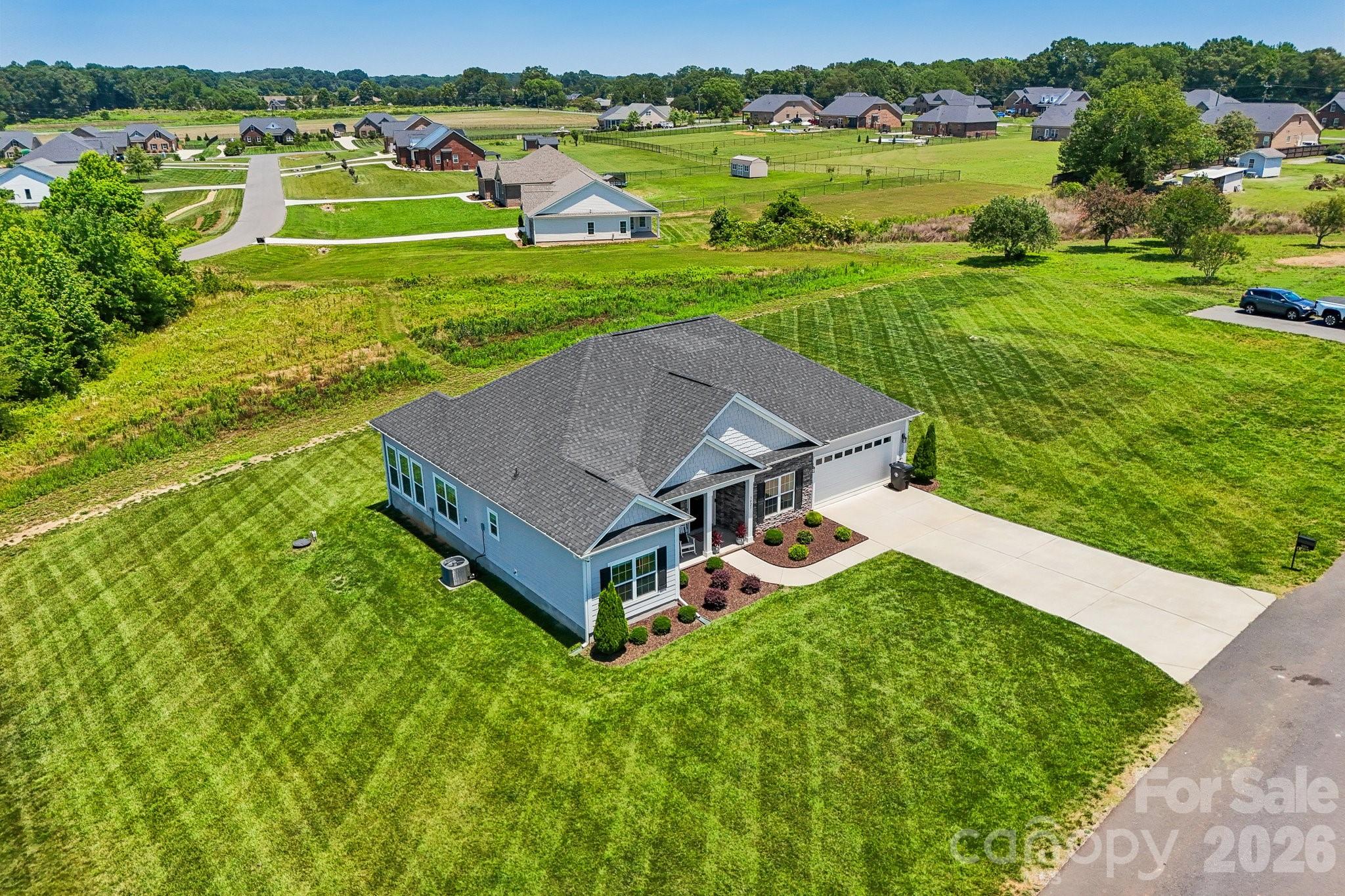 3023 Isle Lane — Monroe