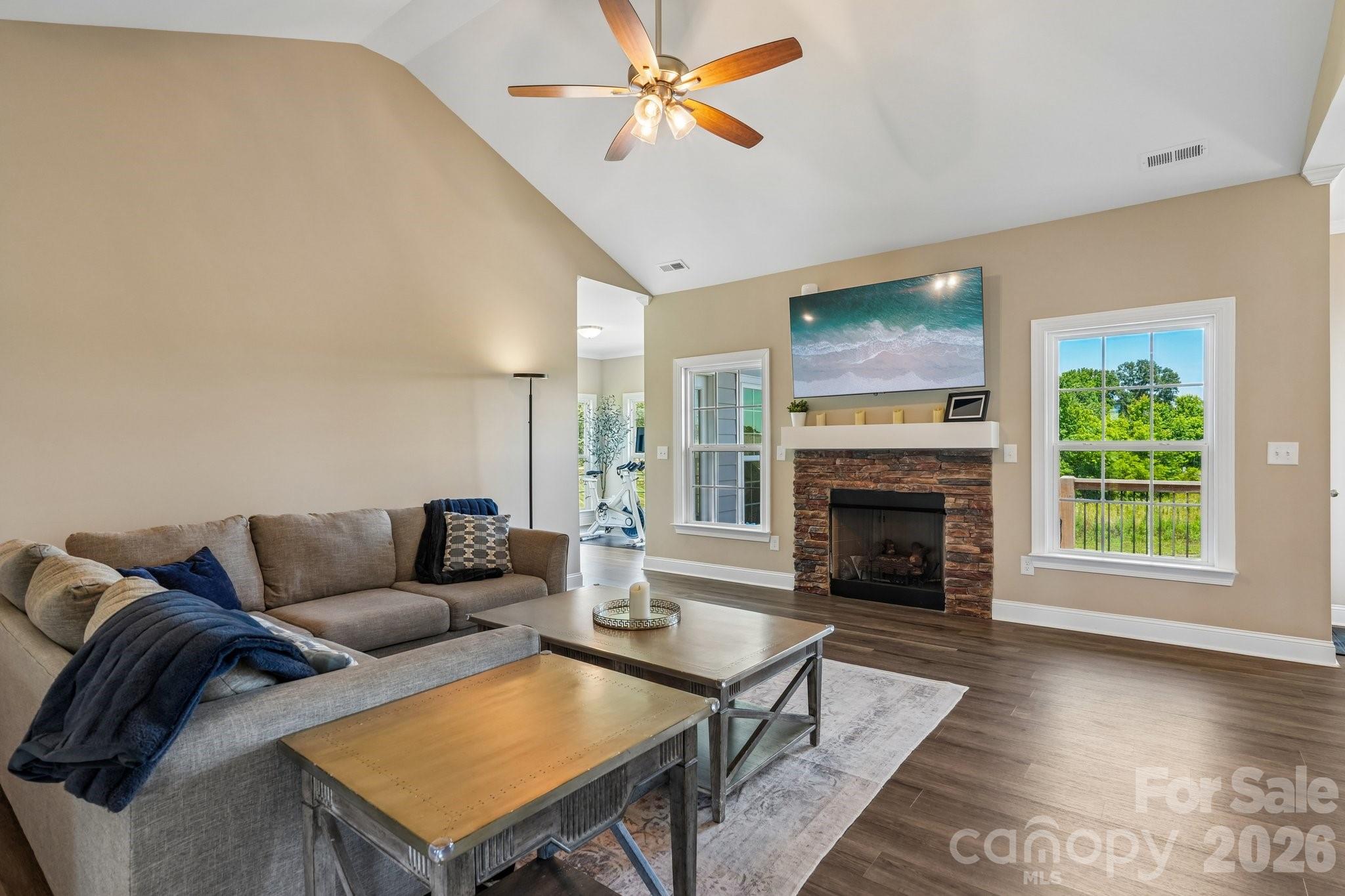 3023 Isle Lane — Monroe