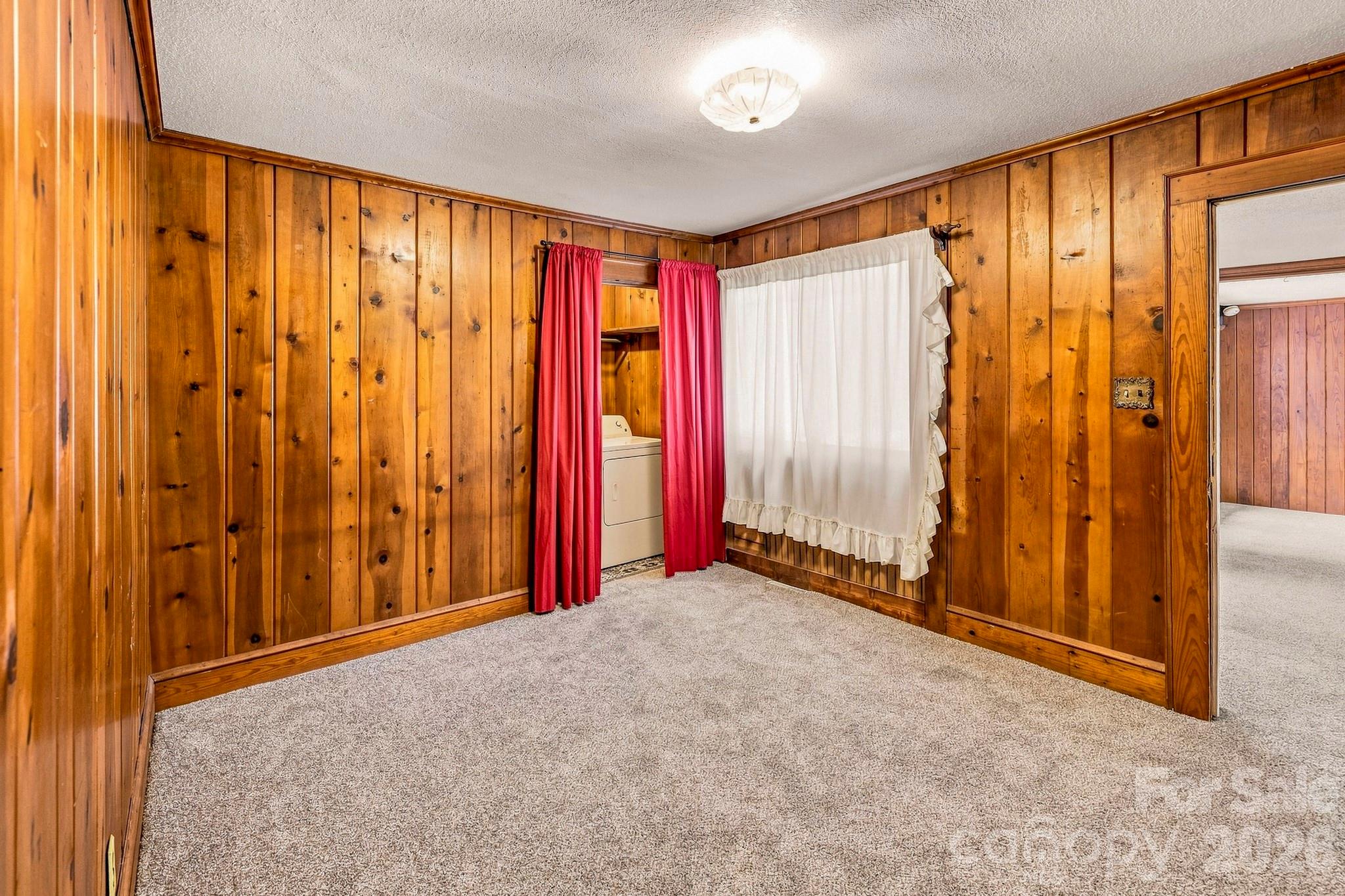 257 Maryland Drive — Forest City