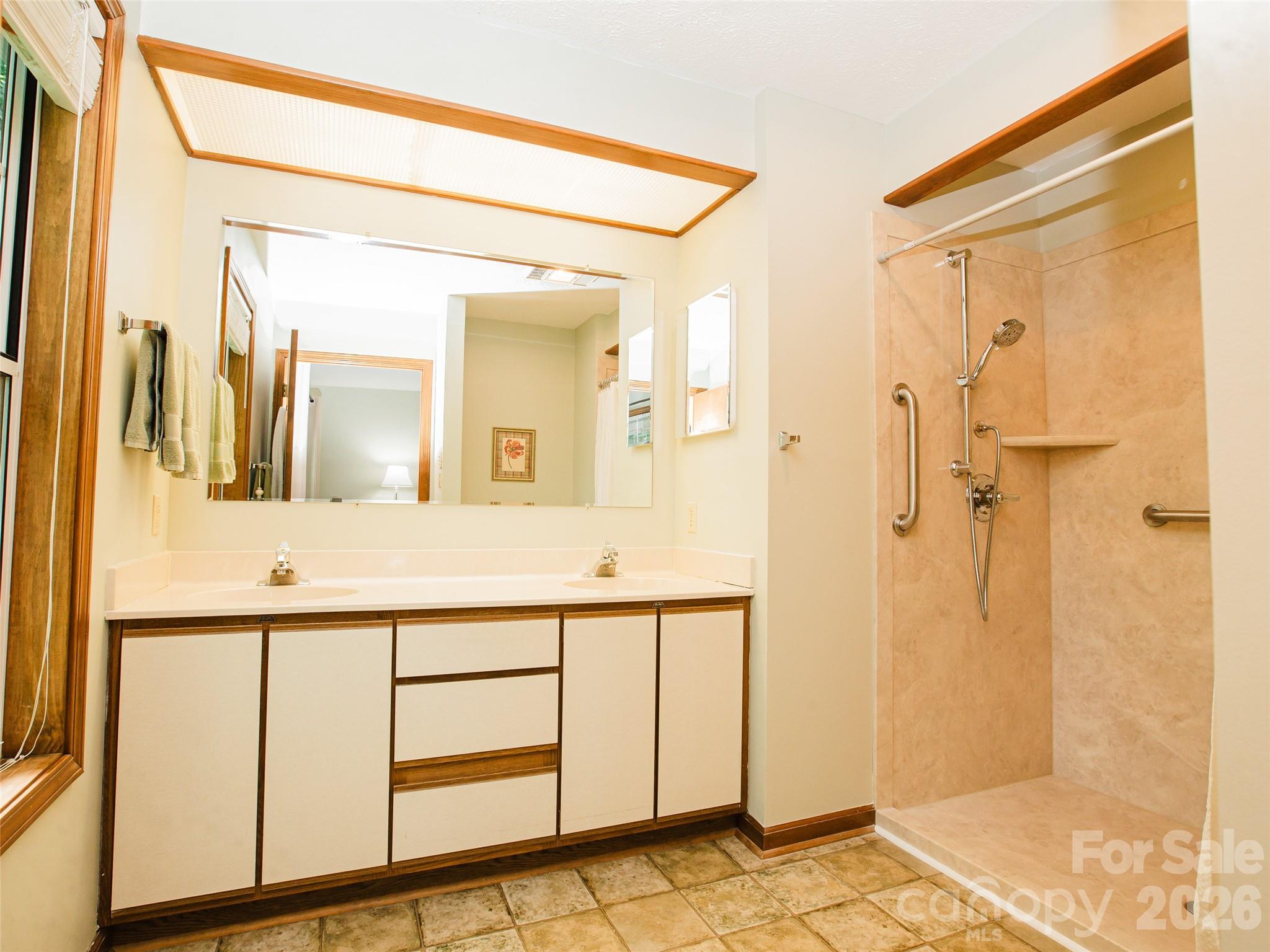 357 Laurel Park Place — Hendersonville