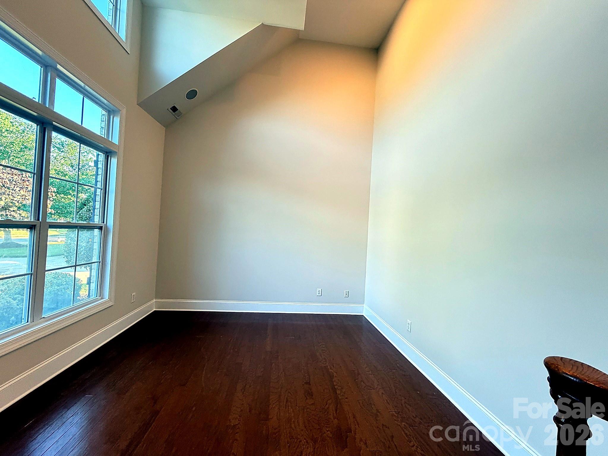 6812 S Creek Road — Charlotte