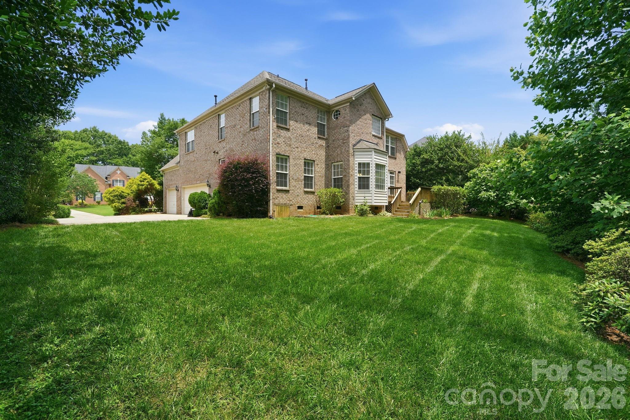 8719 Beaminster Place — Waxhaw