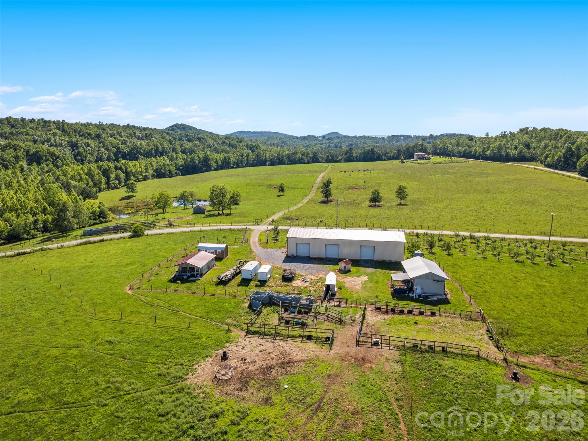 1418 Landis Lane — Nebo