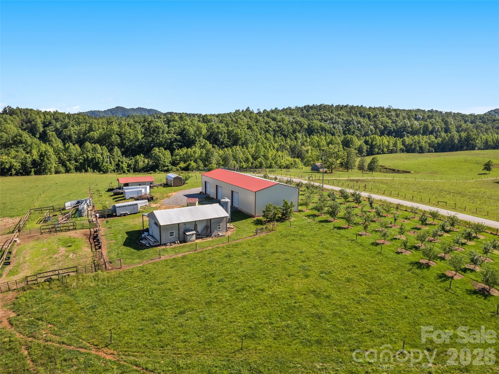 1418 Landis Lane — Nebo