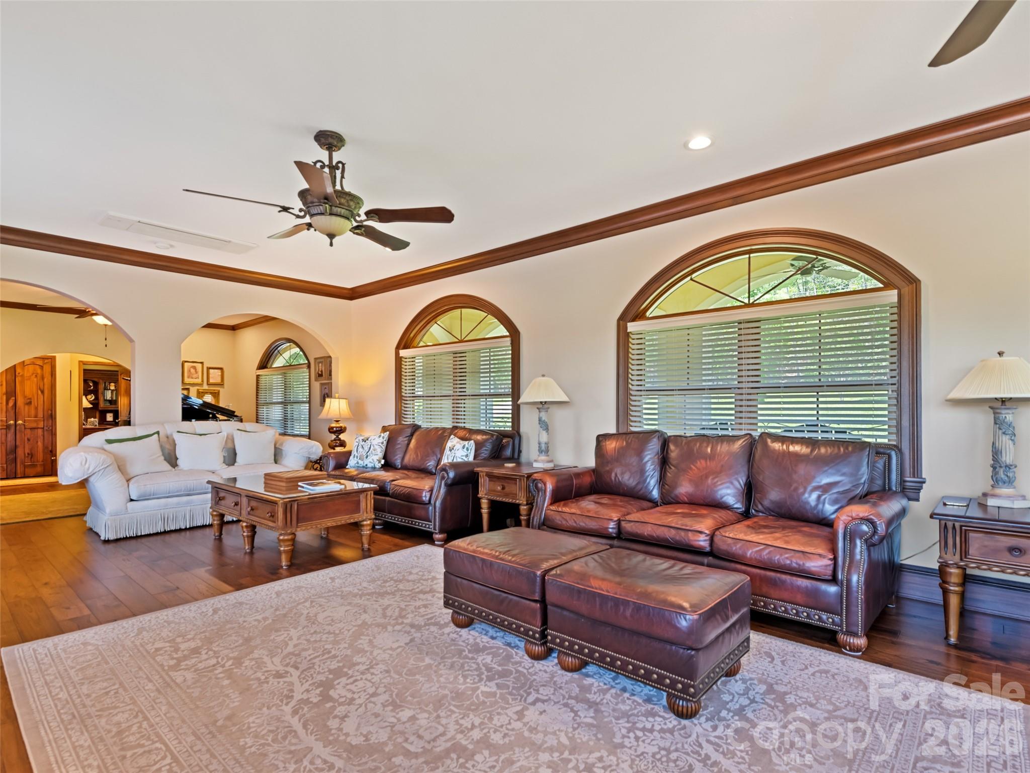 1418 Landis Lane — Nebo