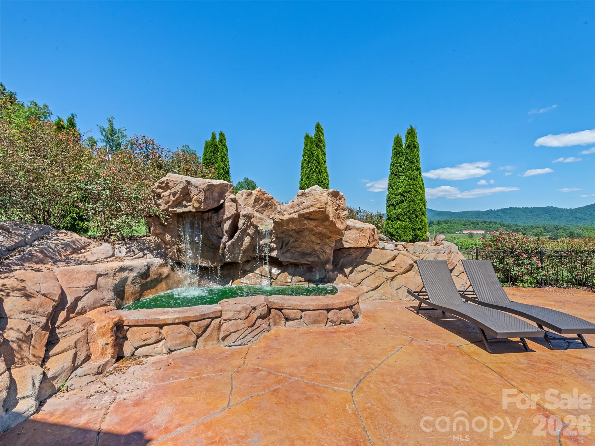 1418 Landis Lane — Nebo
