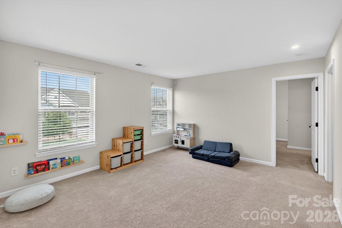 1677 Scarbrough Circle SW — Concord