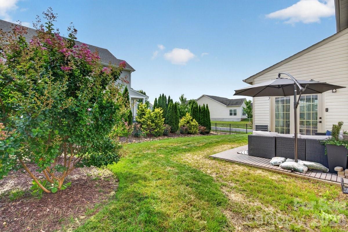 1677 Scarbrough Circle SW — Concord
