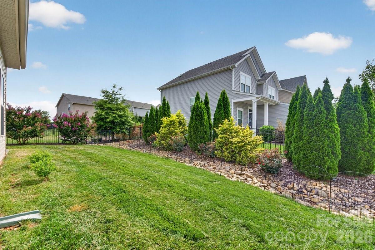 1677 Scarbrough Circle SW — Concord