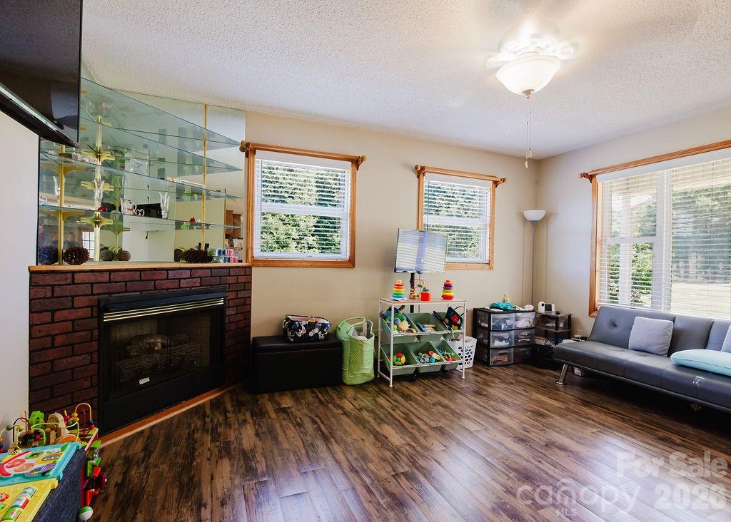 32497 Guard Road — Albemarle