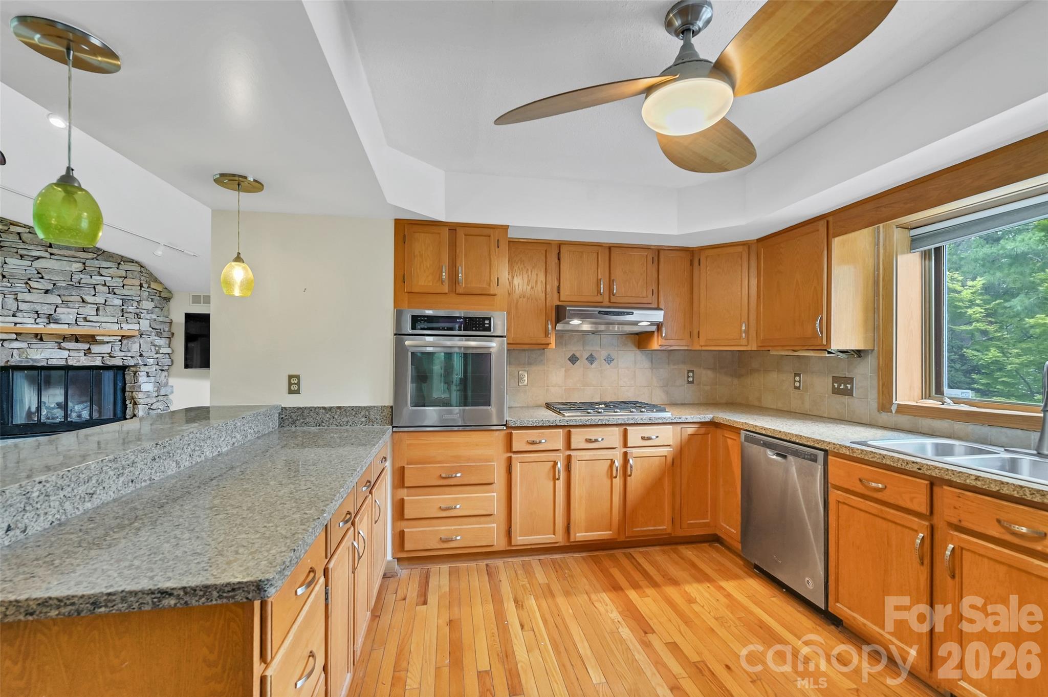300 Ethan Pond Way — Hendersonville
