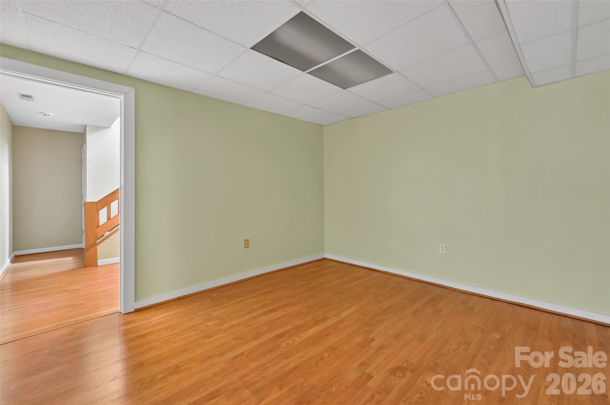 300 Ethan Pond Way — Hendersonville