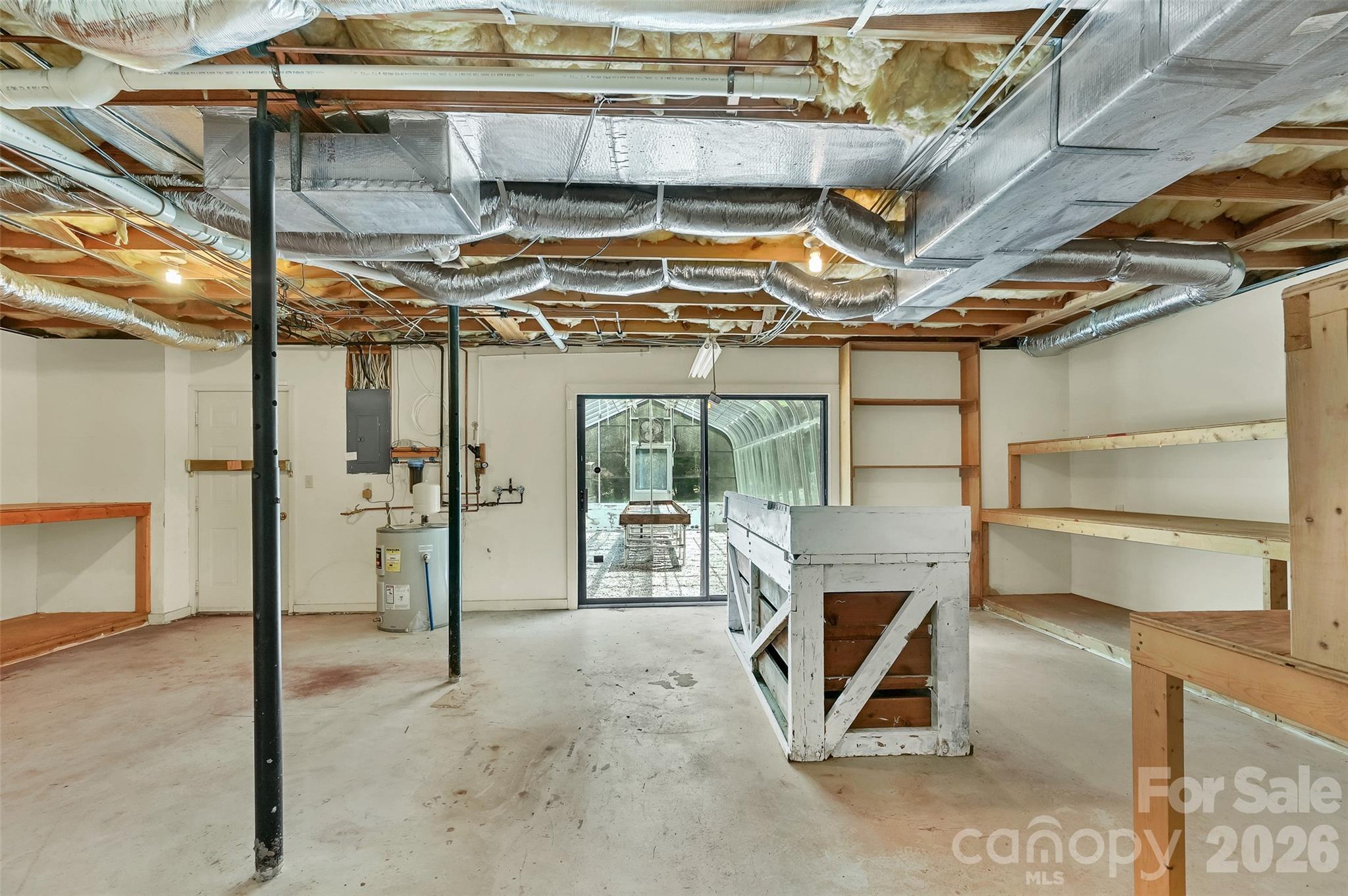 300 Ethan Pond Way — Hendersonville