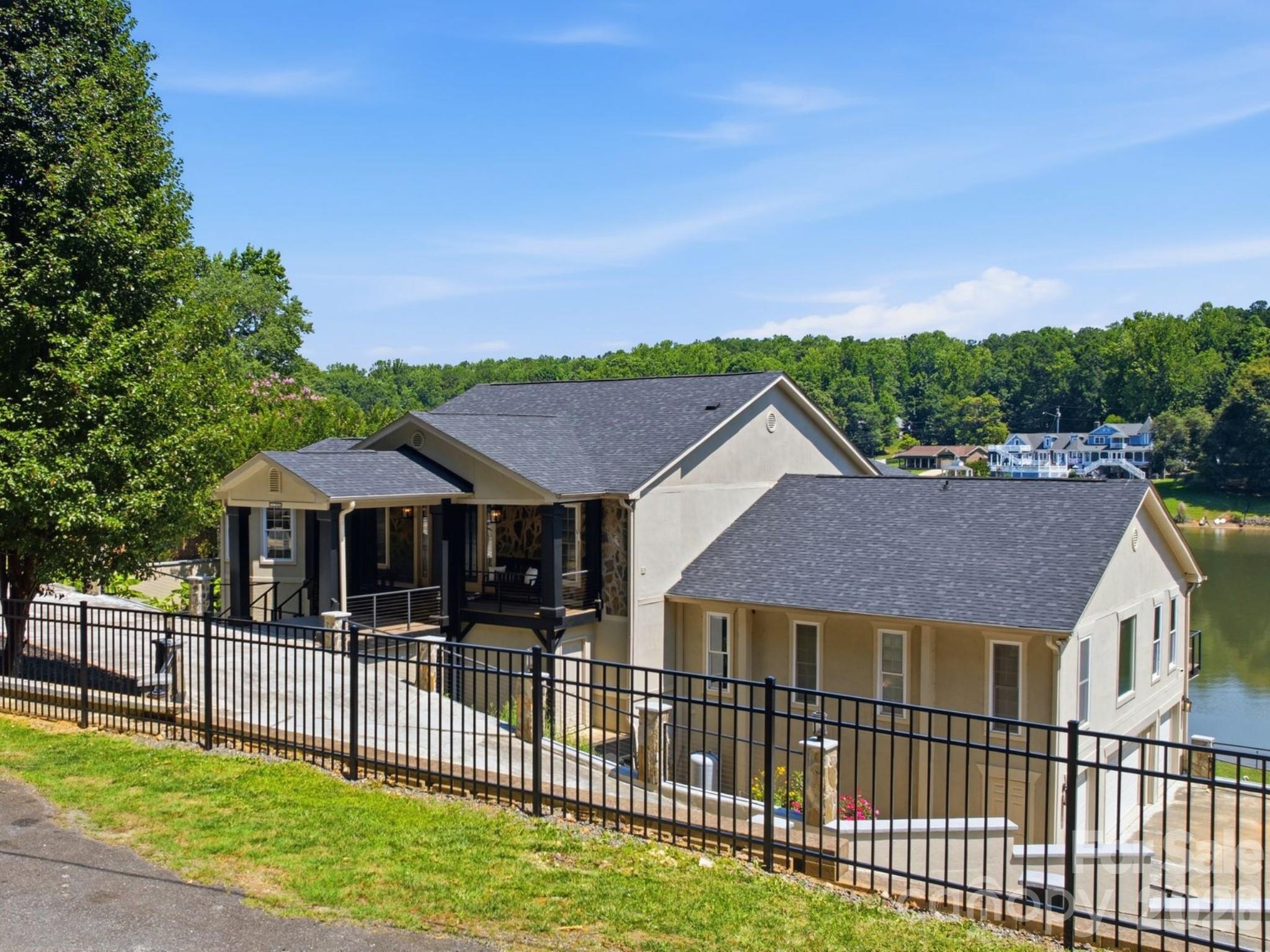 2640 Sadler Road — Charlotte