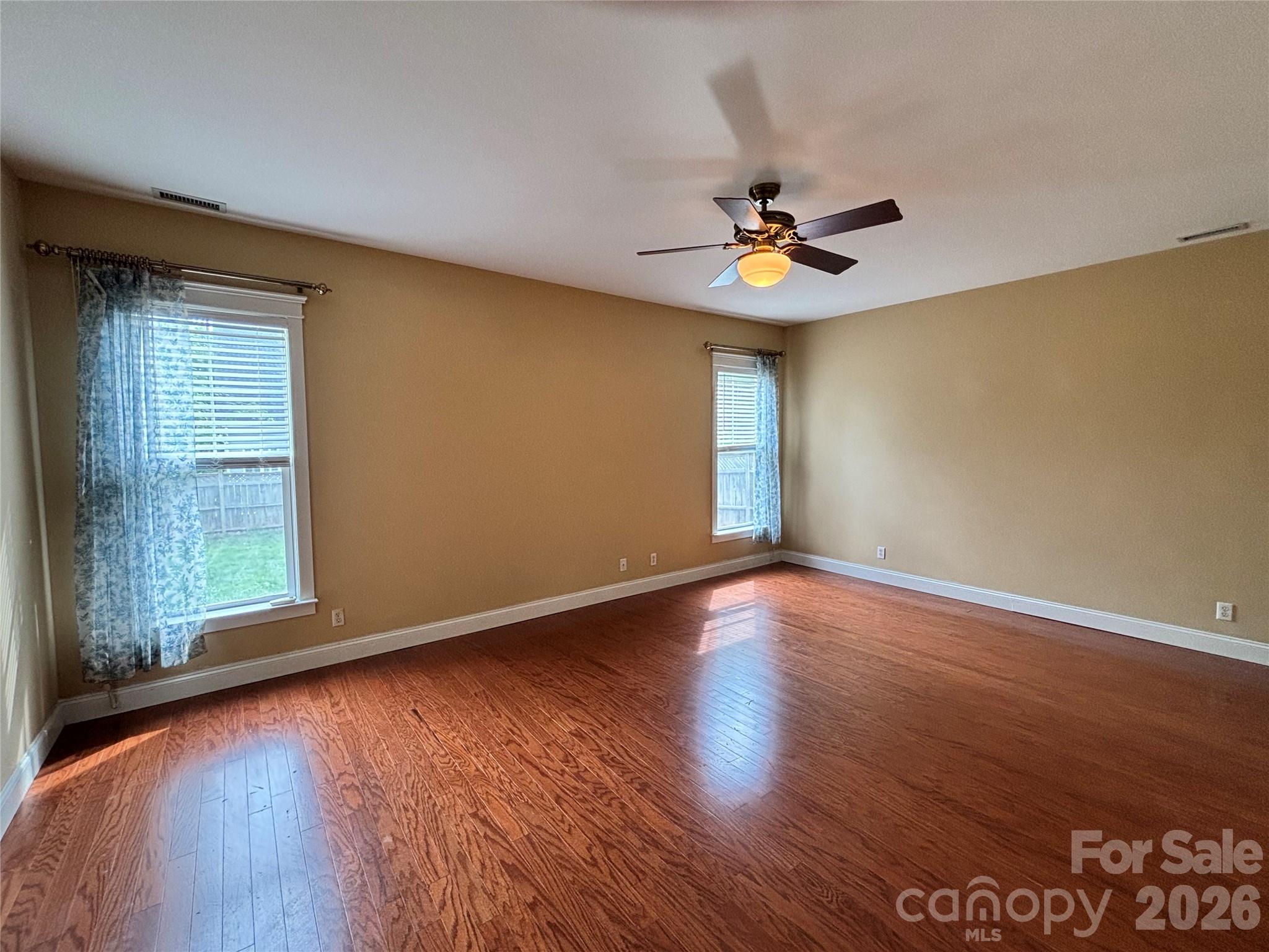 1408 Kenton Lane — Asheville