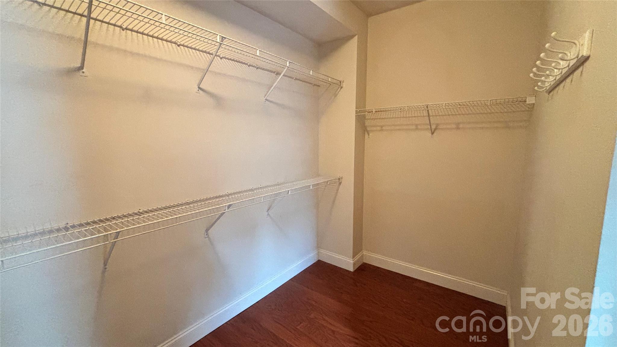 1408 Kenton Lane — Asheville