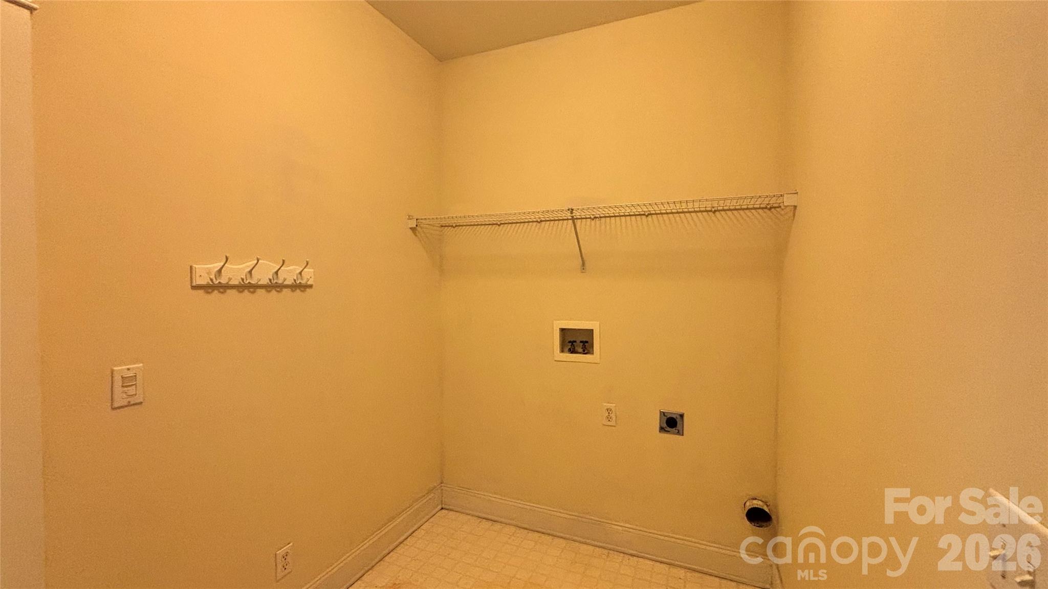 1408 Kenton Lane — Asheville