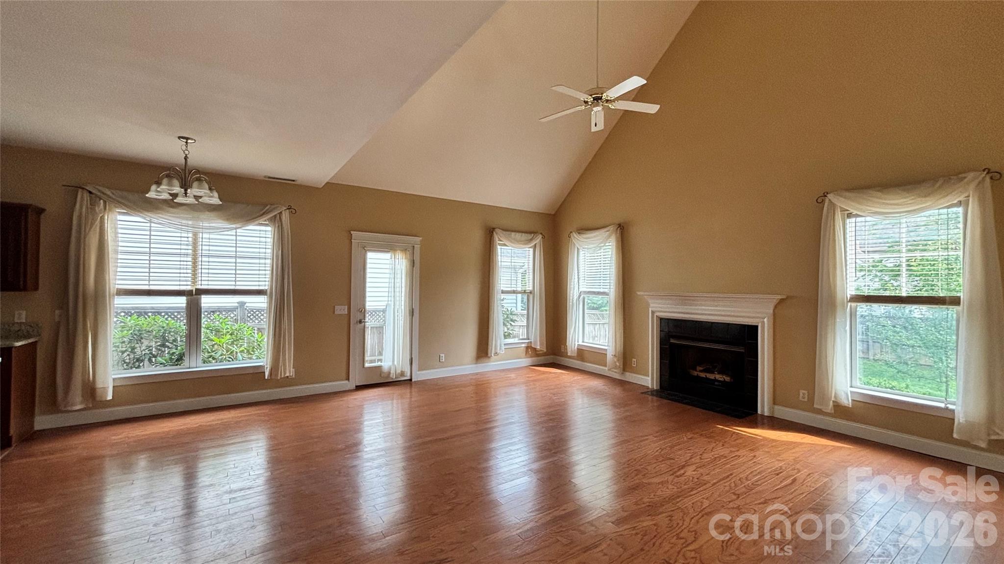 1408 Kenton Lane — Asheville