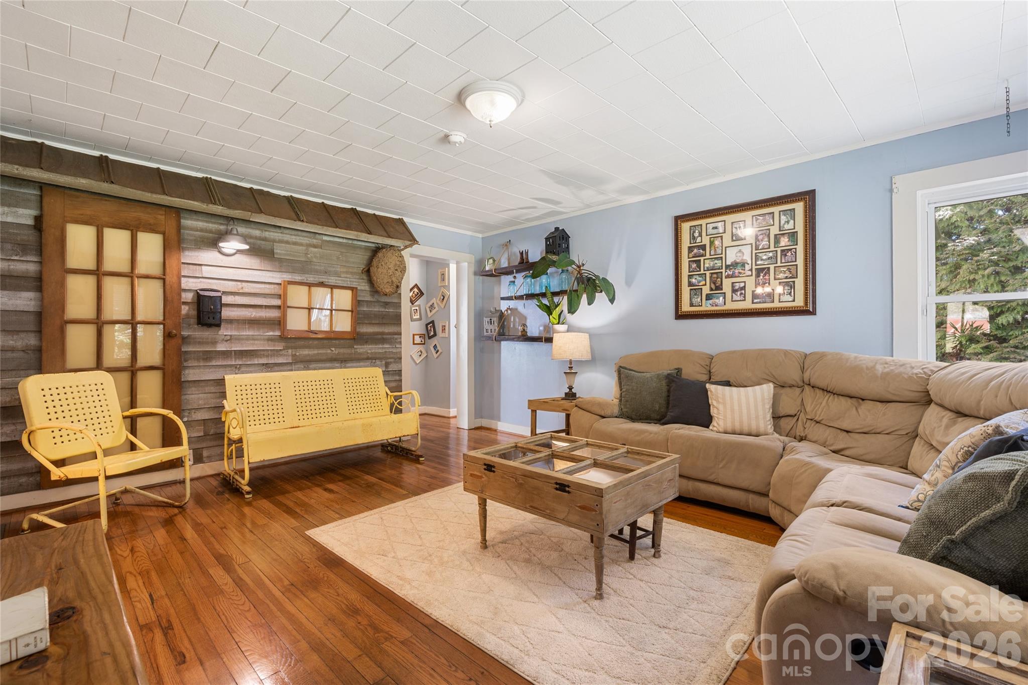 12892 US 23 Highway — Mars Hill