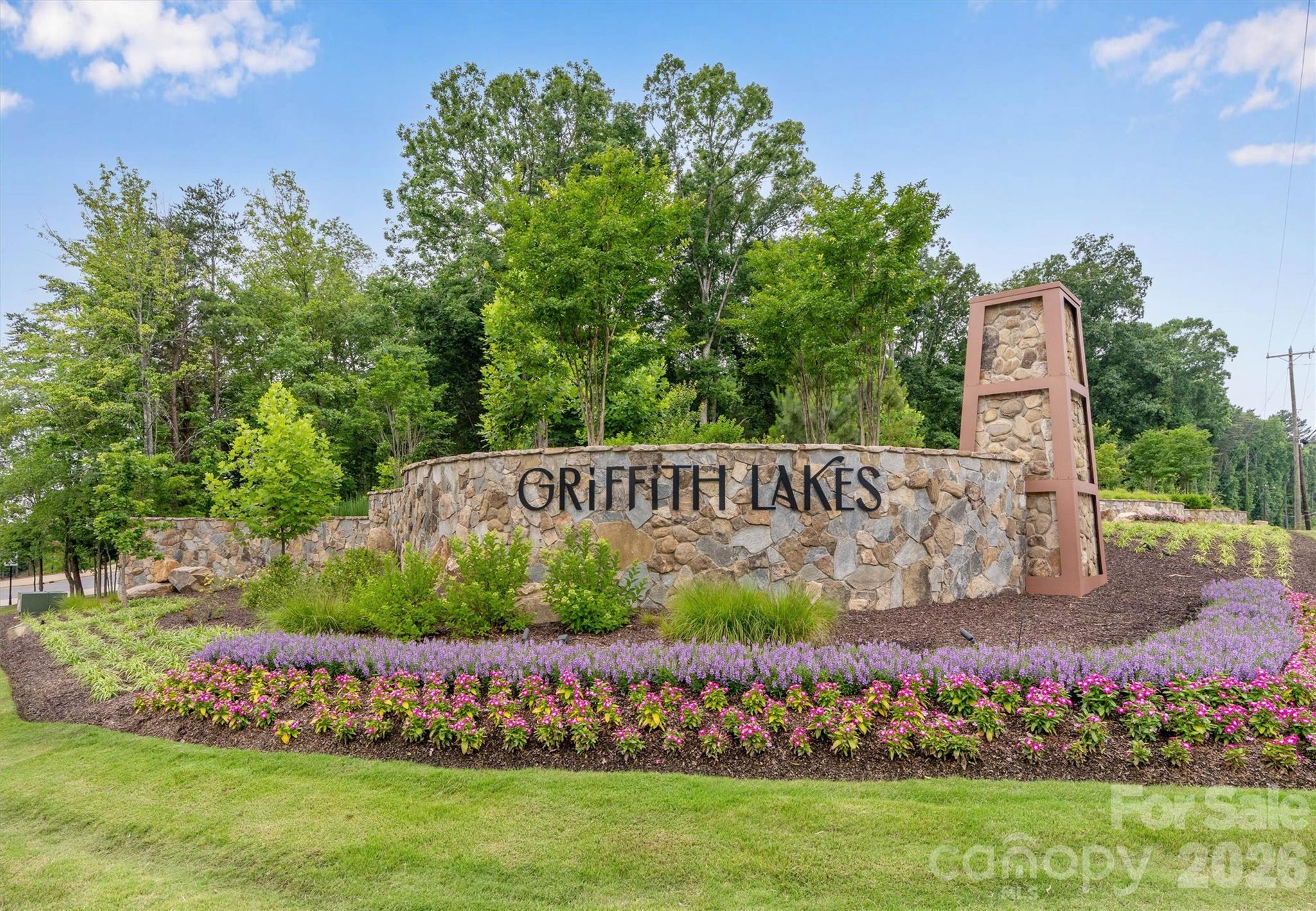 8025 Brookbank Drive — Charlotte