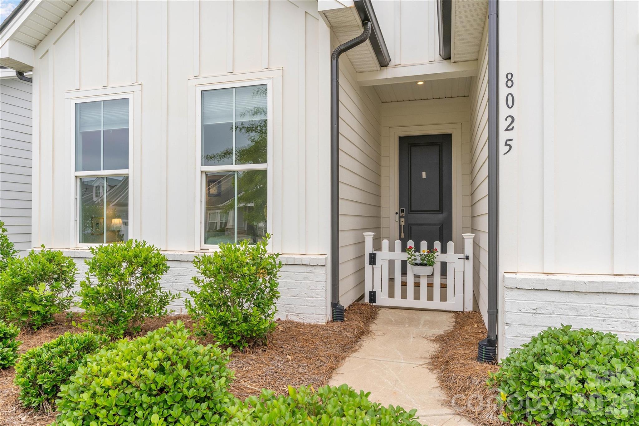 8025 Brookbank Drive — Charlotte
