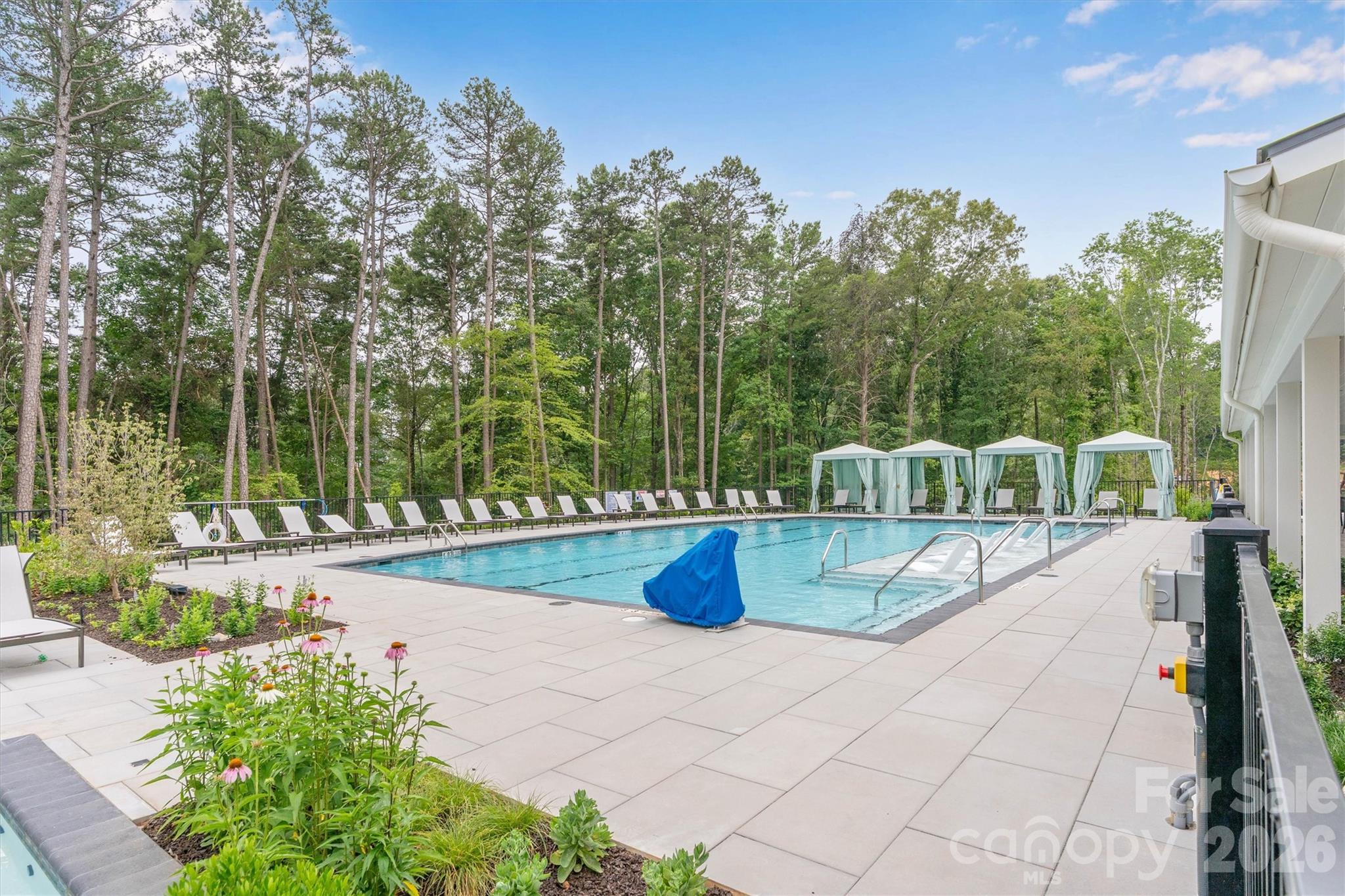 8025 Brookbank Drive — Charlotte