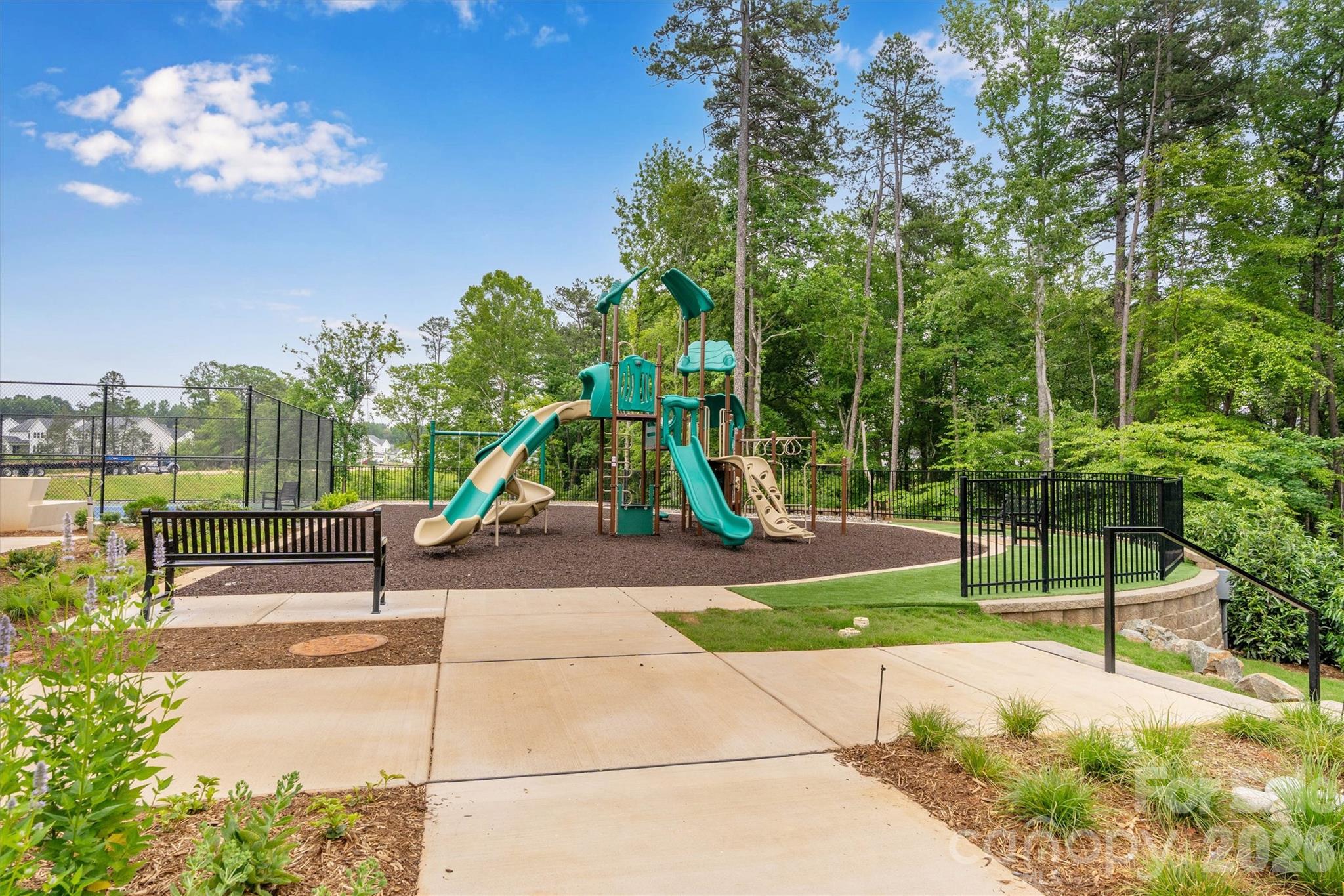 8025 Brookbank Drive — Charlotte