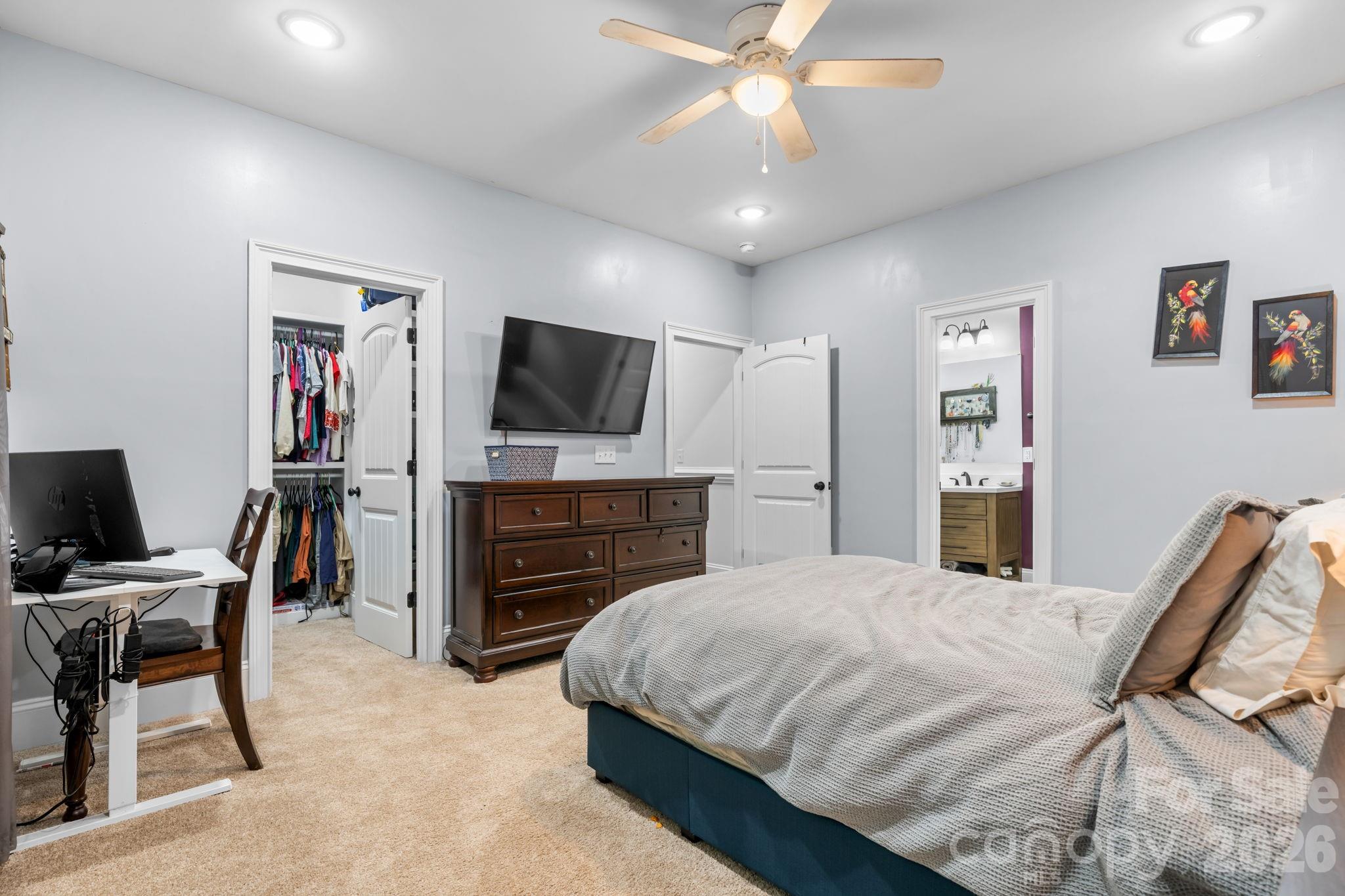 329 W F Street — Newton