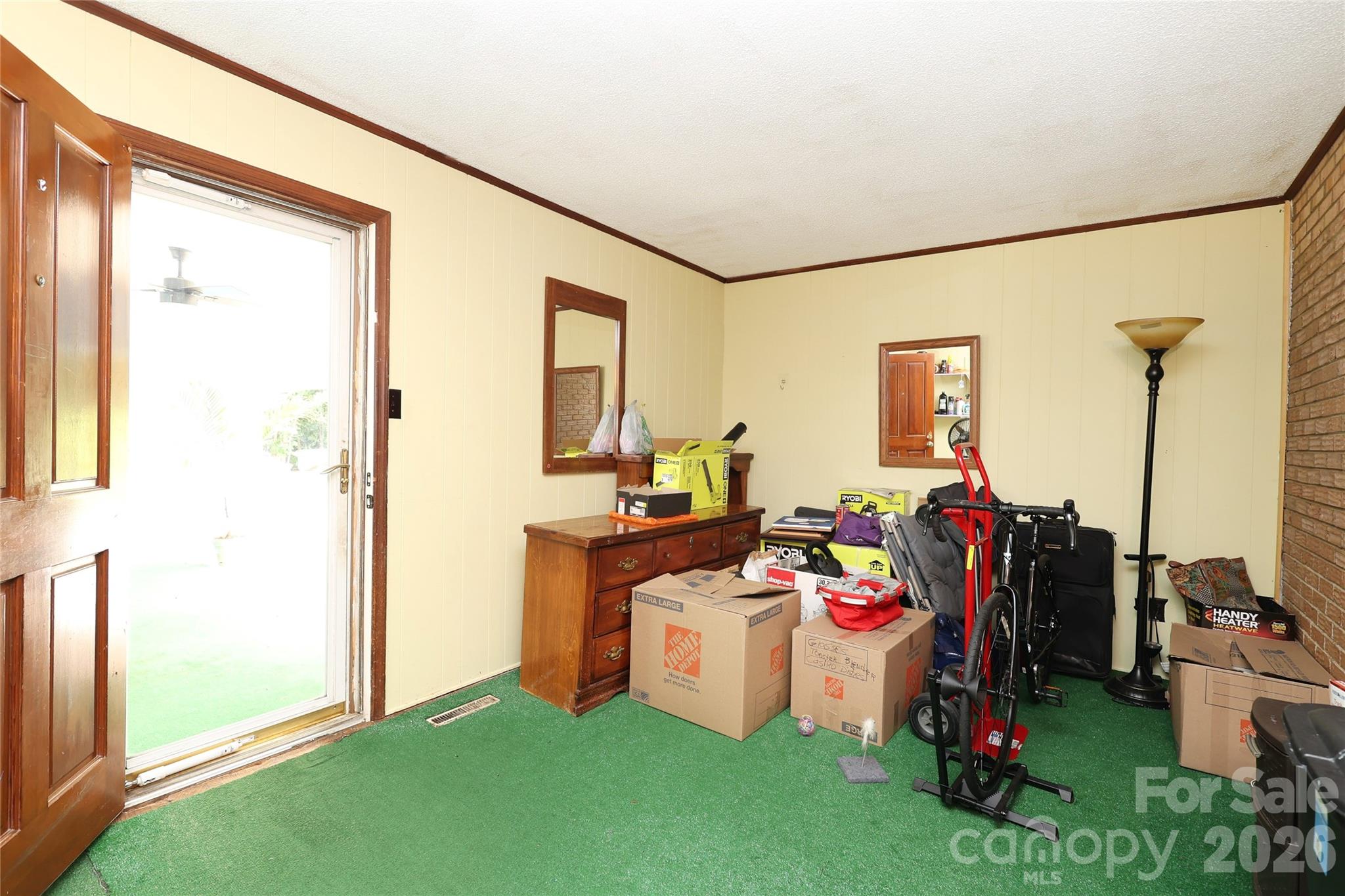 210 Cliffside Drive — Kannapolis
