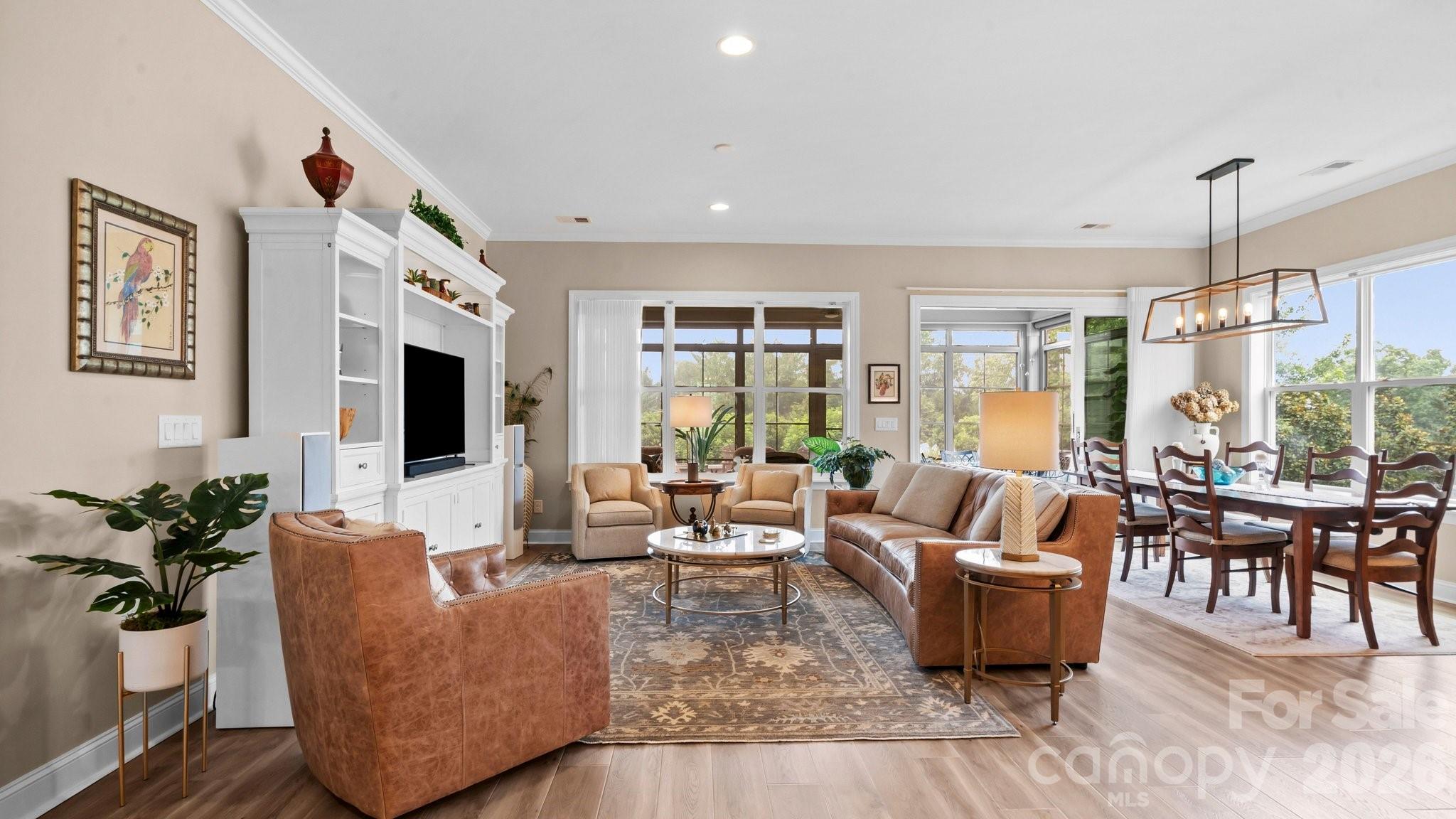 317 Hemlock Bluff Court — Denver