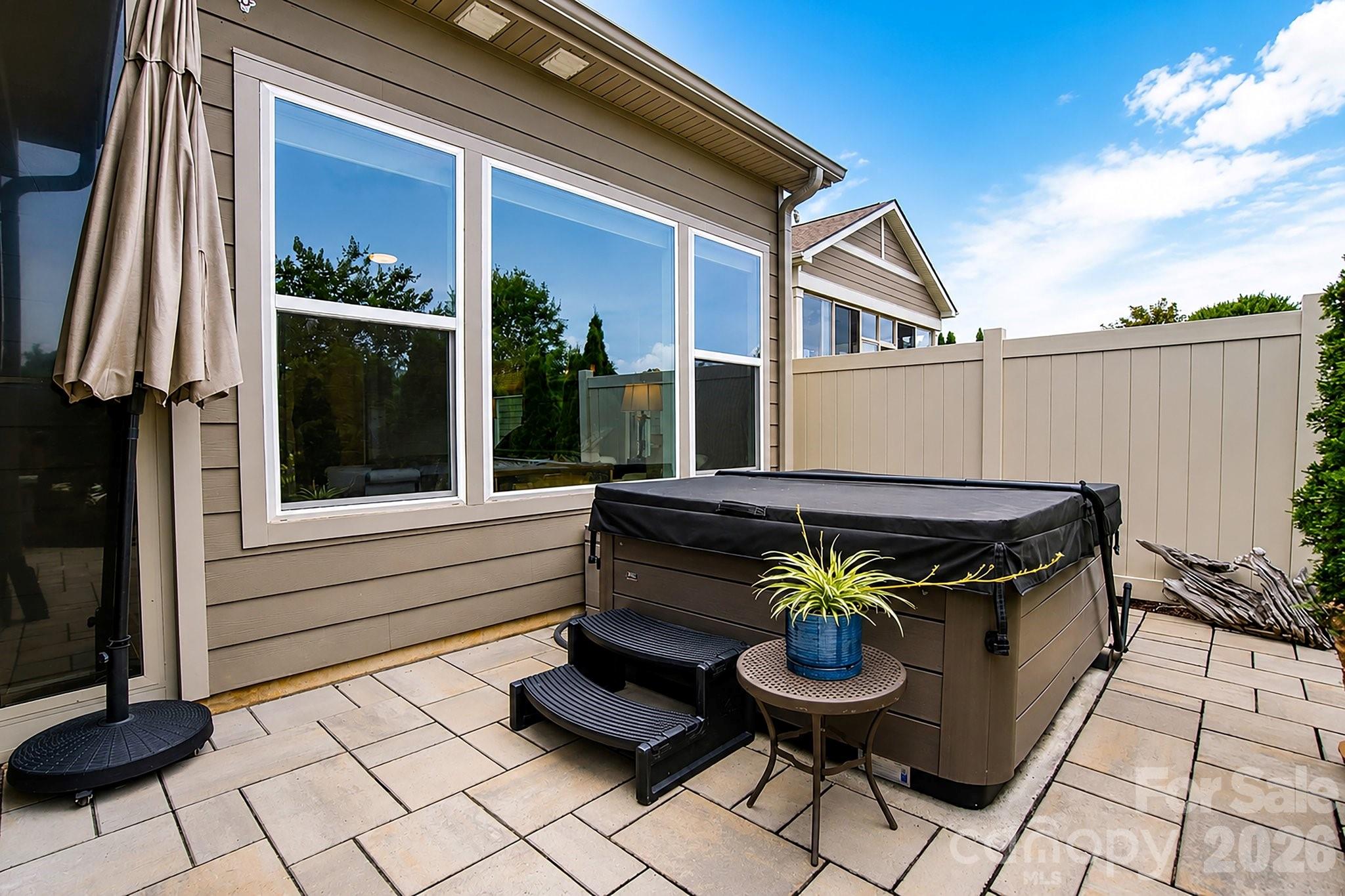 317 Hemlock Bluff Court — Denver