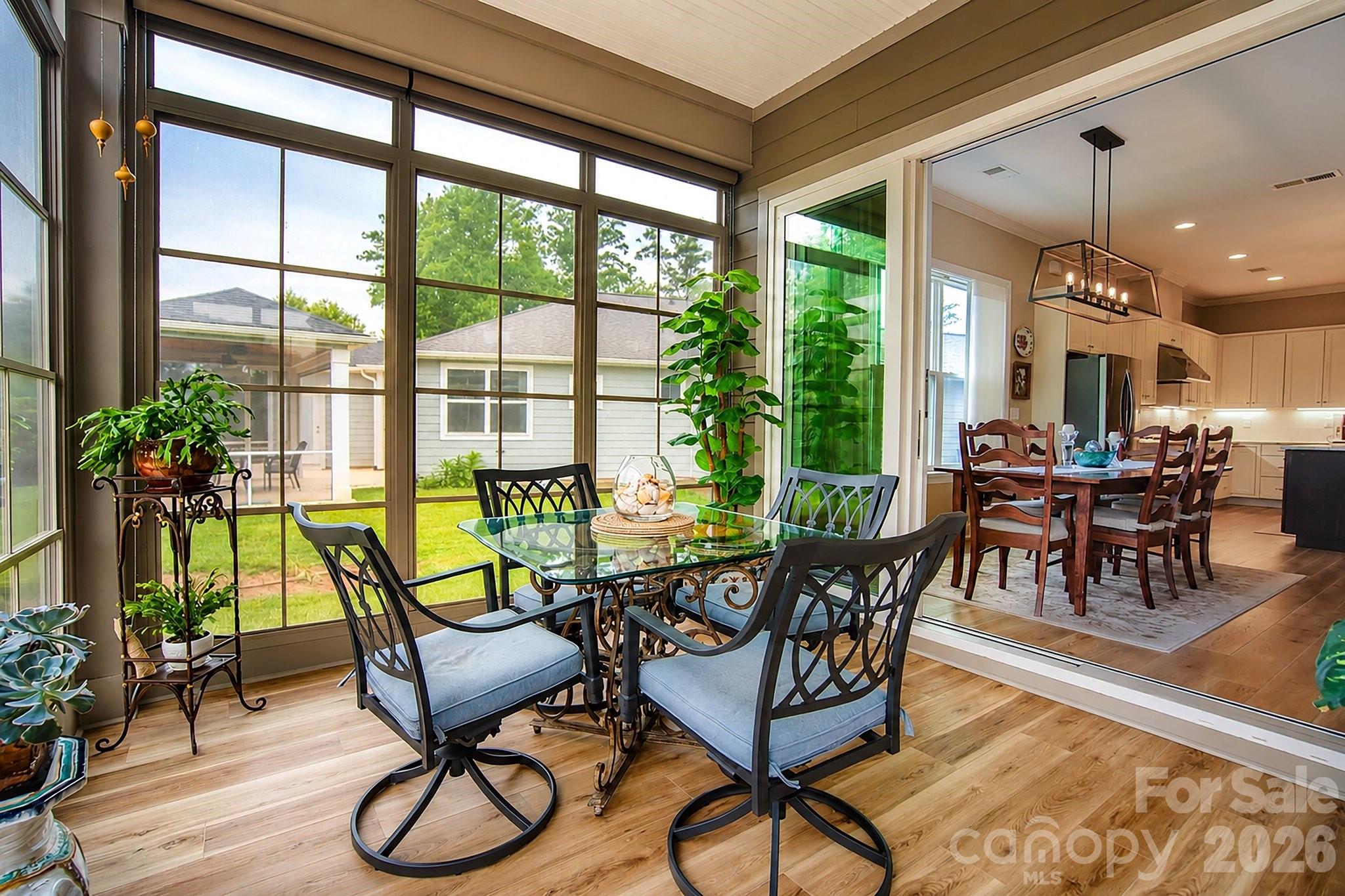 317 Hemlock Bluff Court — Denver