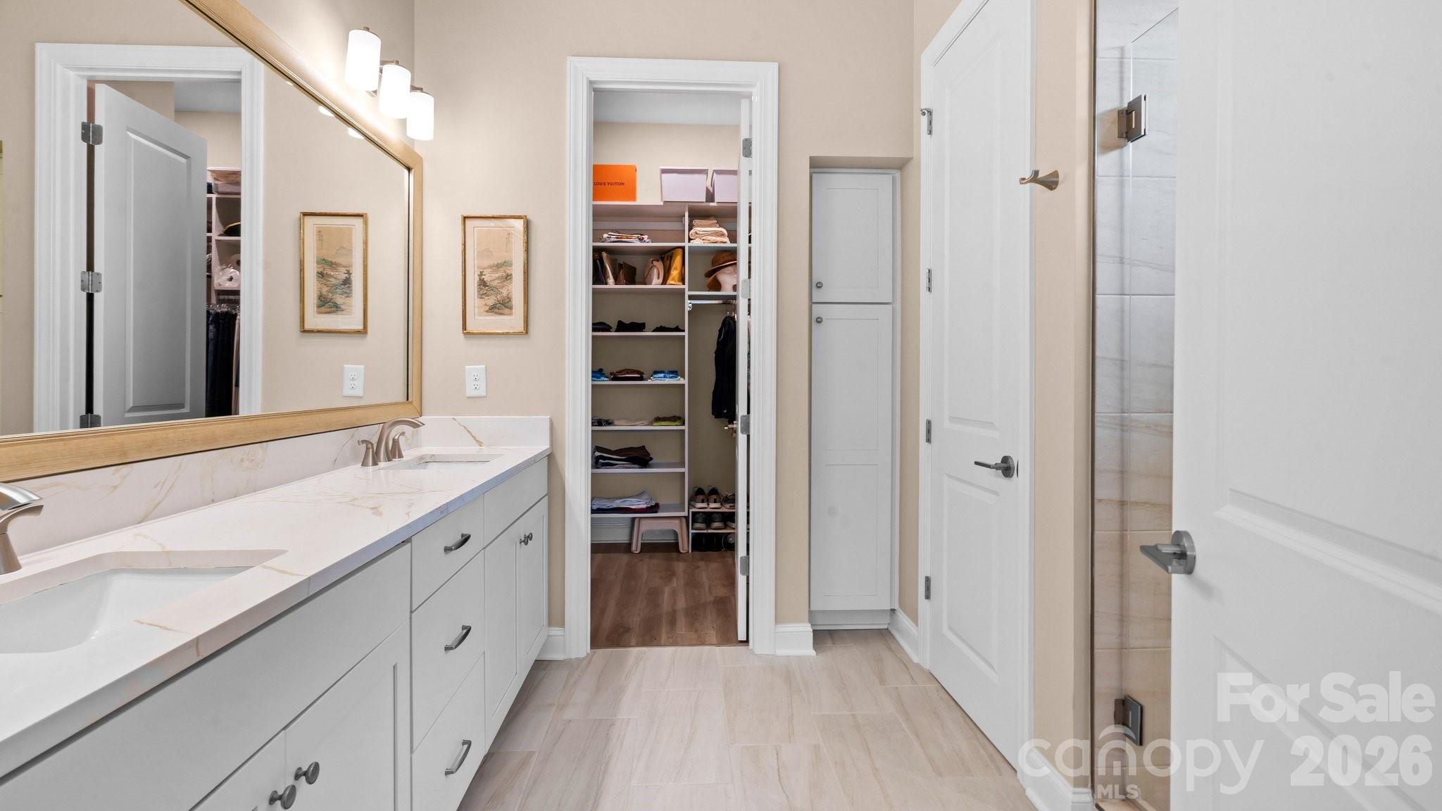 317 Hemlock Bluff Court — Denver