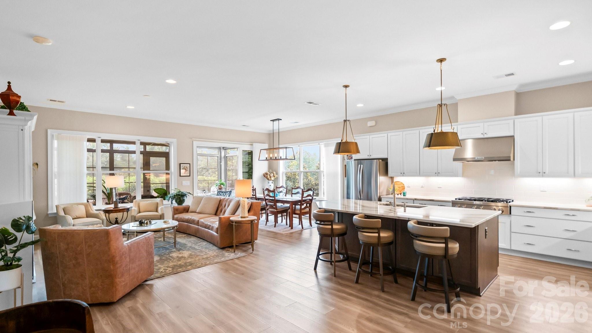 317 Hemlock Bluff Court — Denver