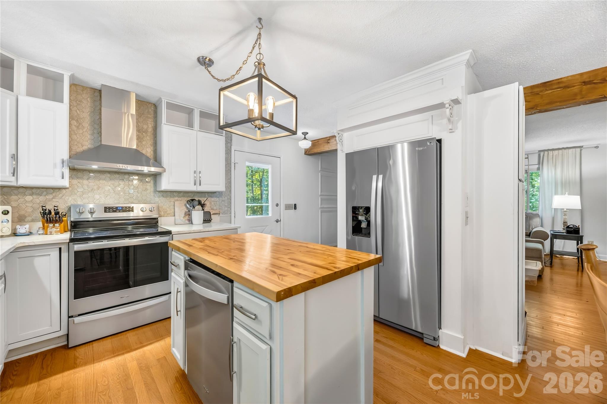 5917 Davis Road — Waxhaw