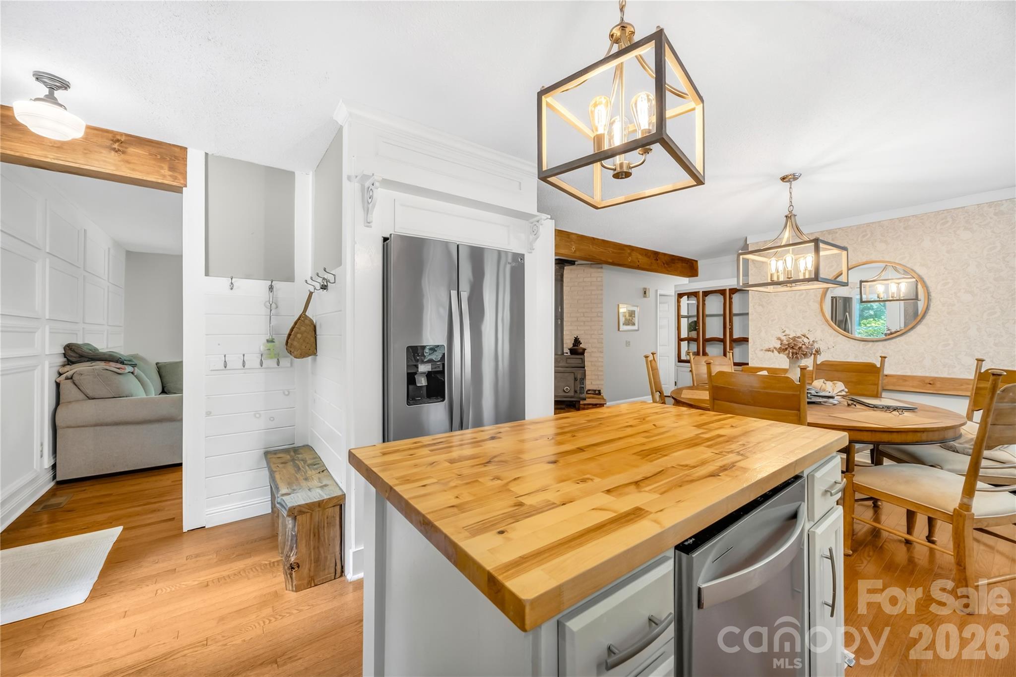 5917 Davis Road — Waxhaw