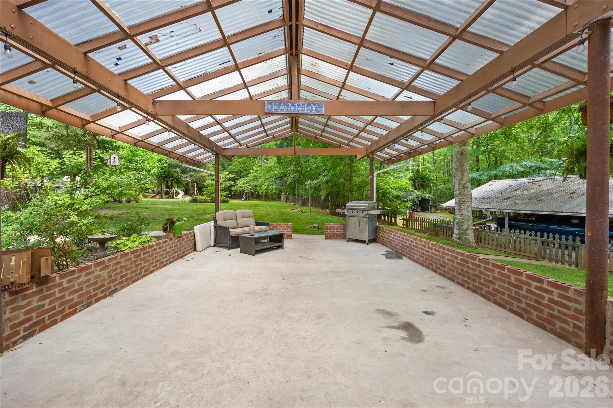 5917 Davis Road — Waxhaw