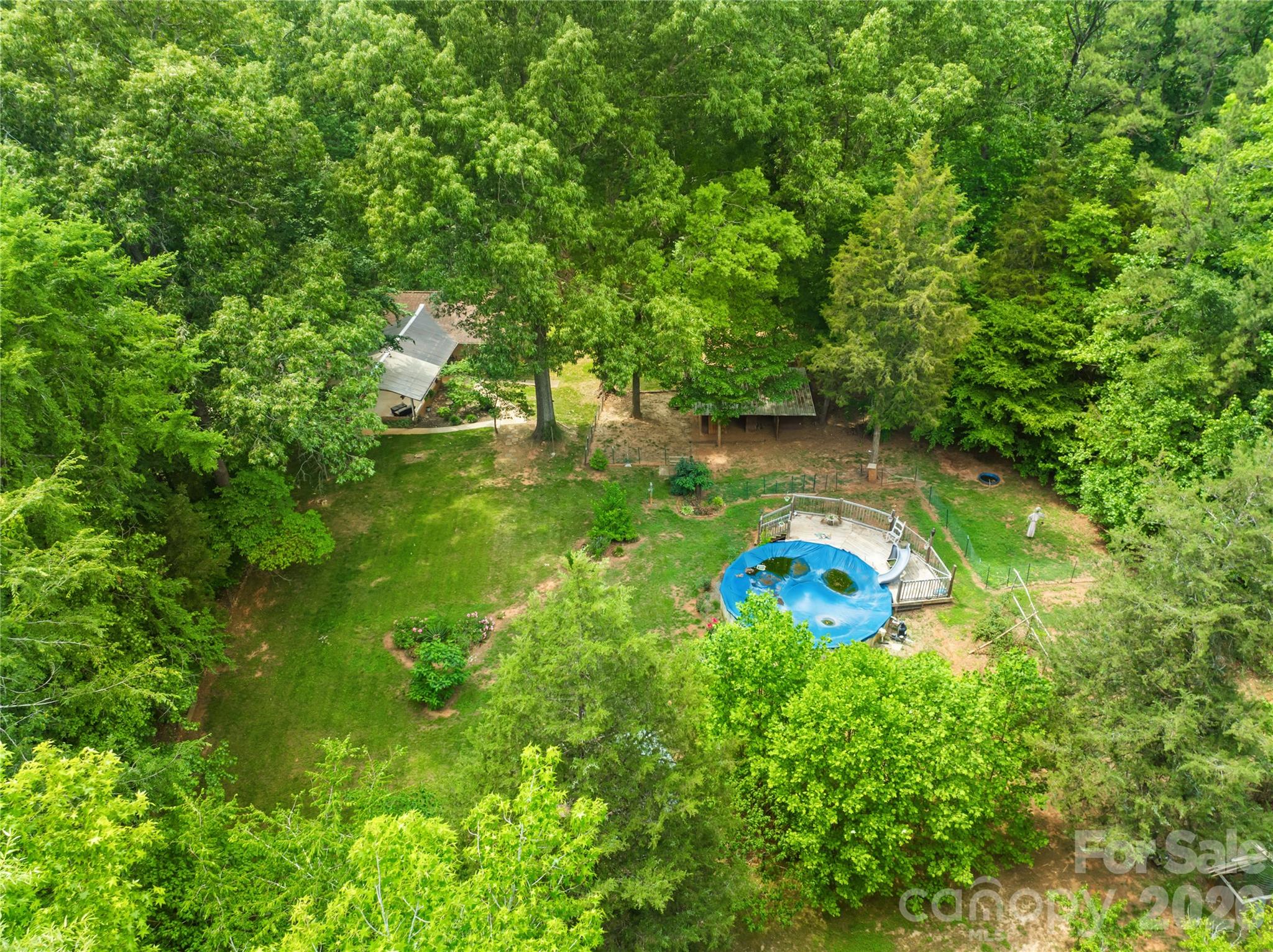 5917 Davis Road — Waxhaw