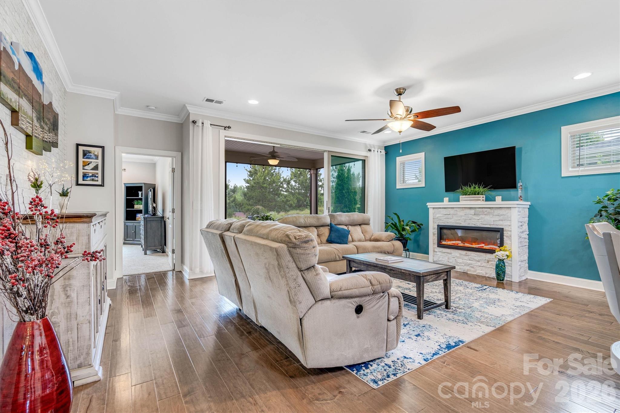 6119 Raven Rock Drive — Denver