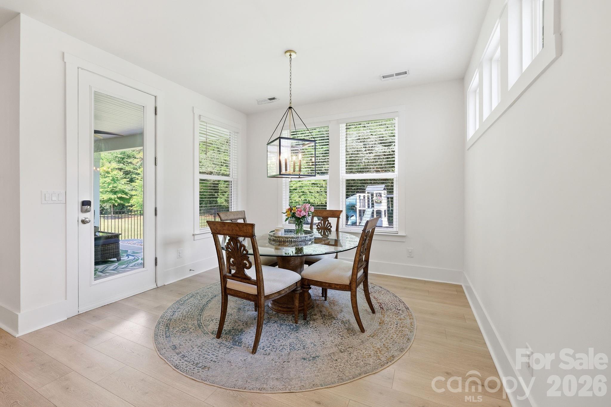 15316 Ravenall Drive — Huntersville