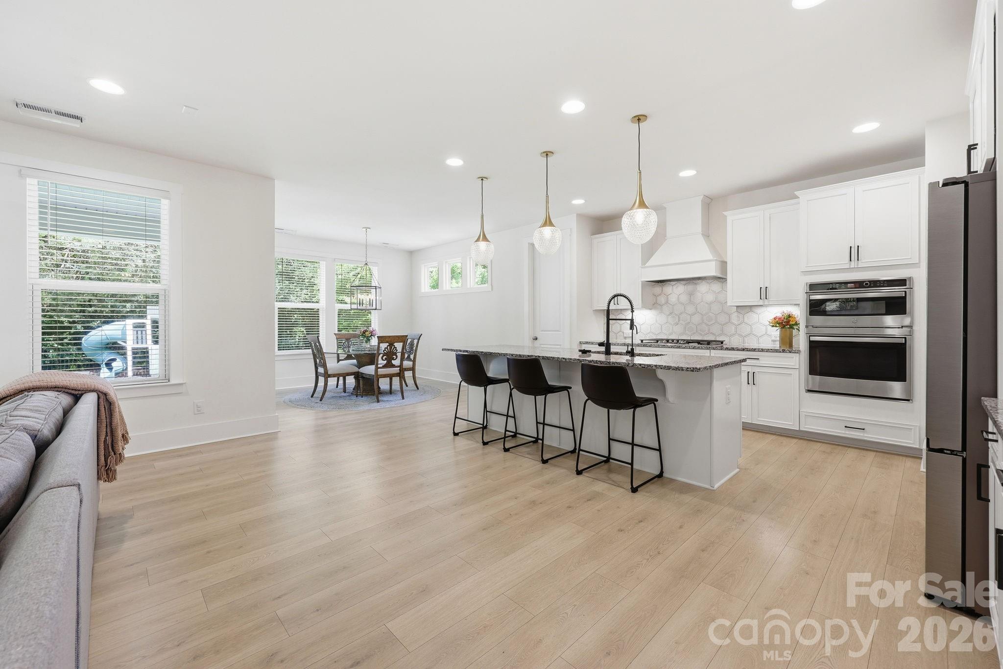 15316 Ravenall Drive — Huntersville