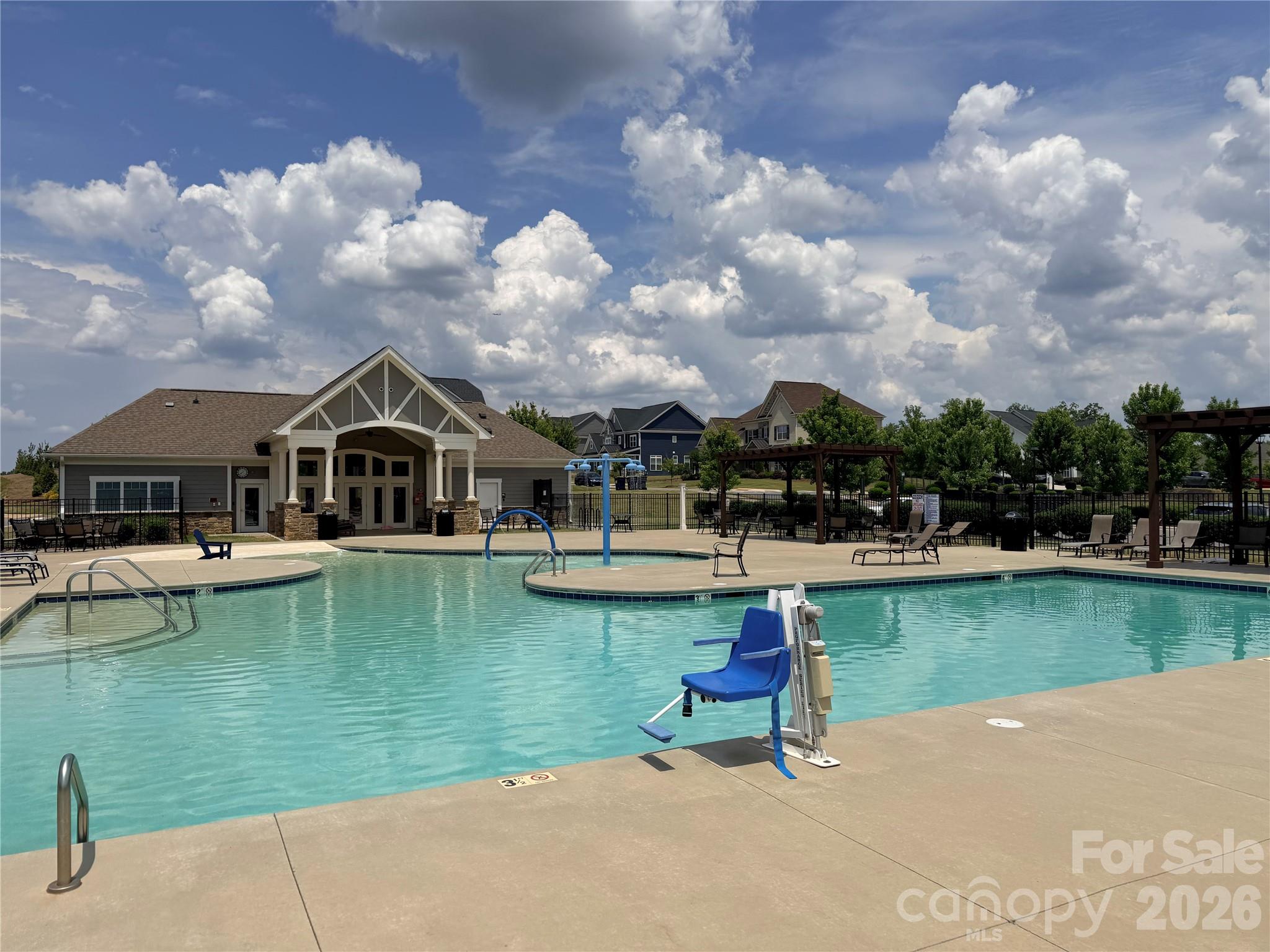 15316 Ravenall Drive — Huntersville