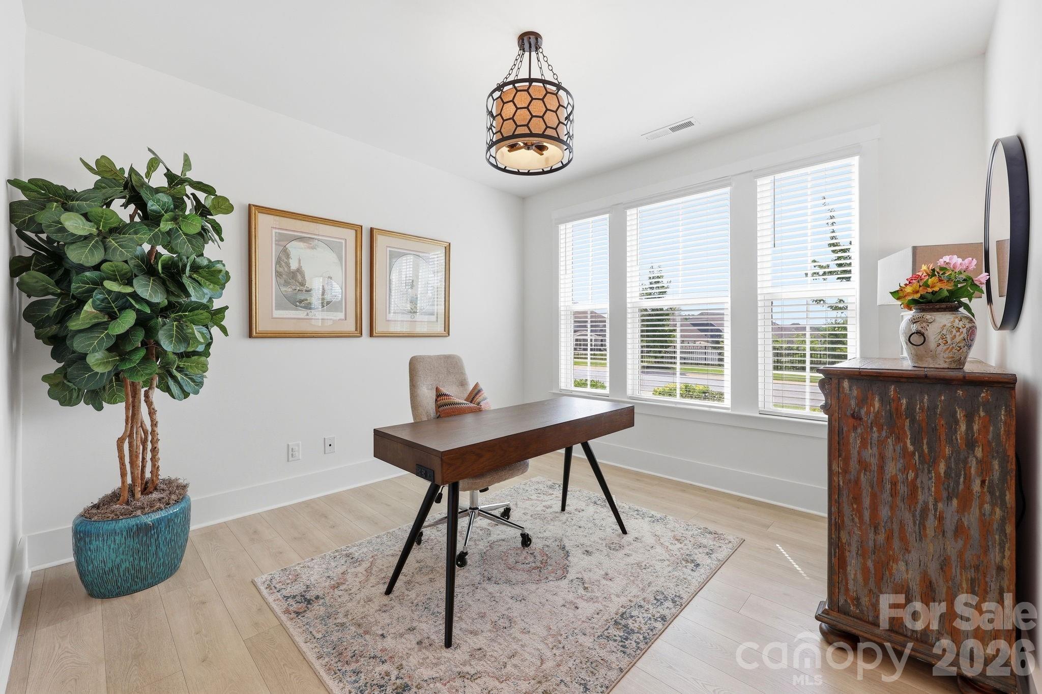 15316 Ravenall Drive — Huntersville