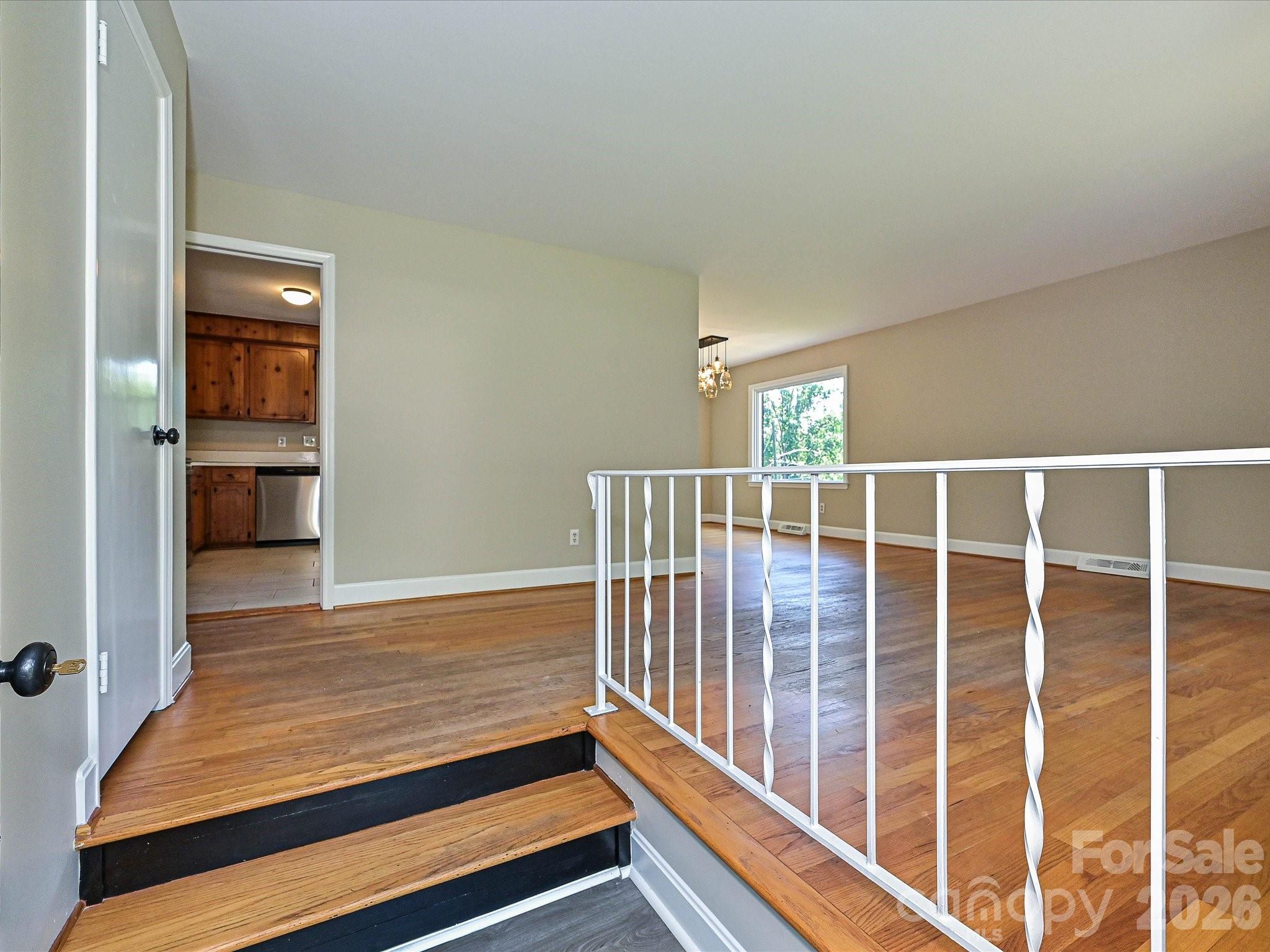 6947 Woodstock Drive — Charlotte