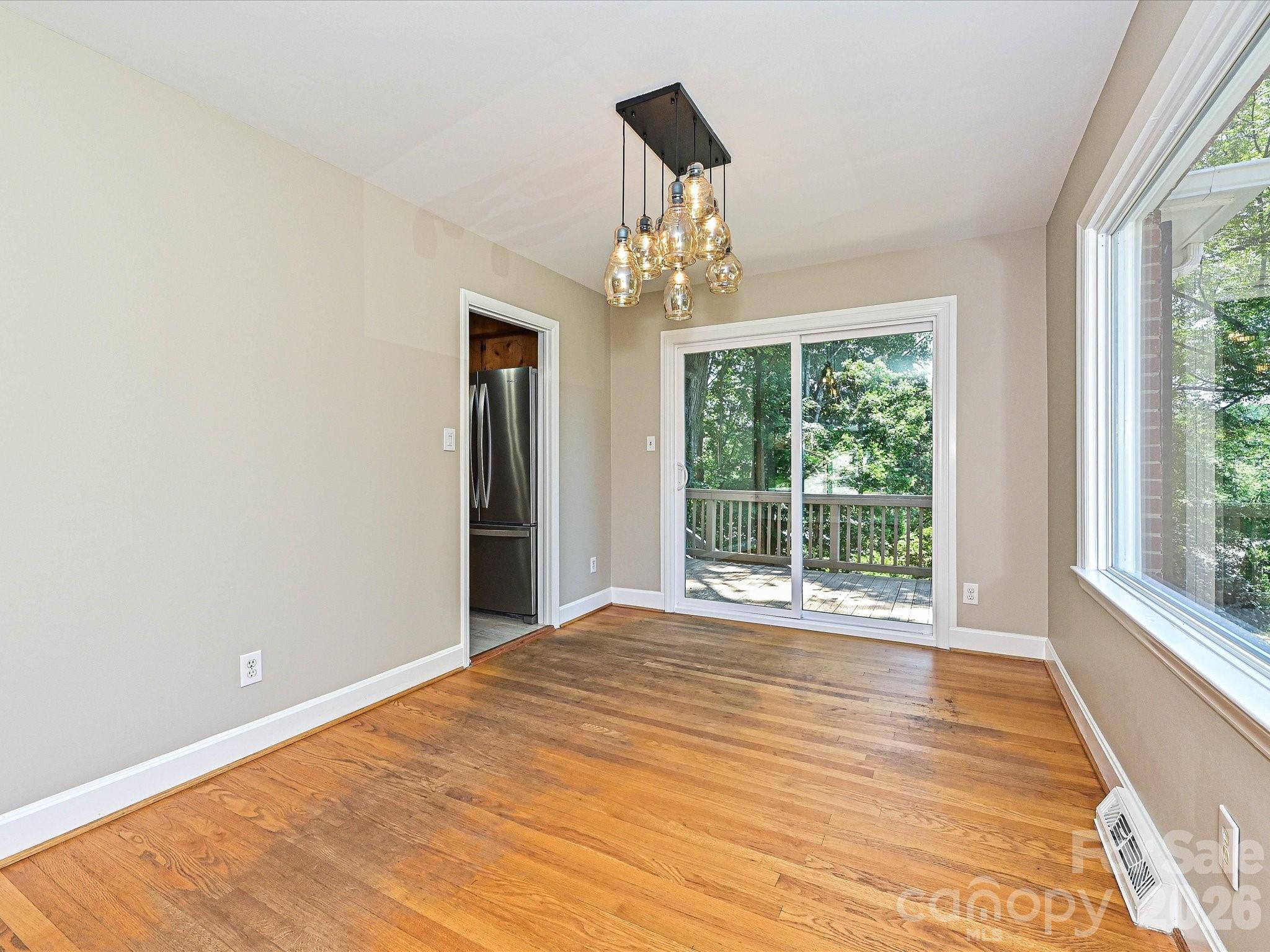 6947 Woodstock Drive — Charlotte